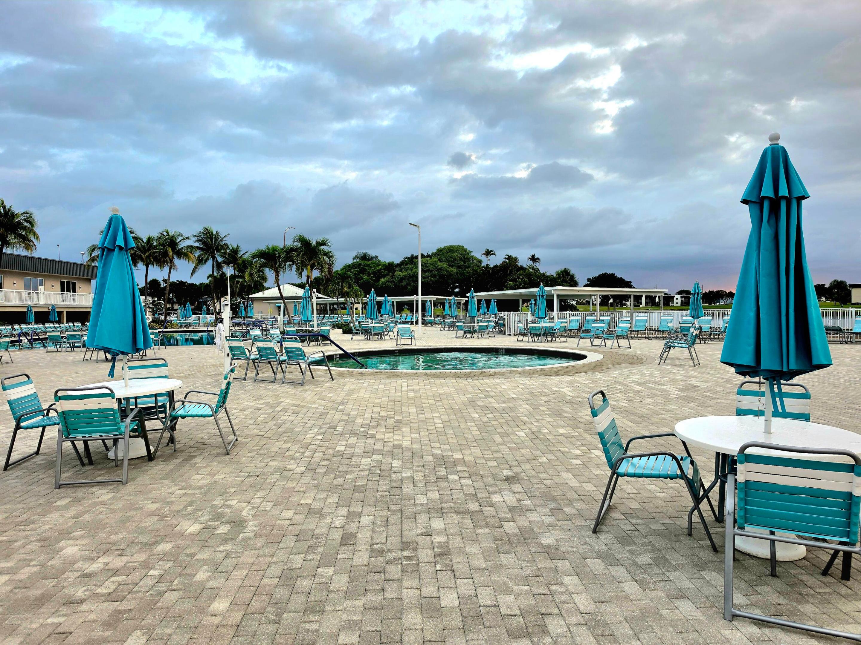719 Flanders #O Delray Beach, FL 33484