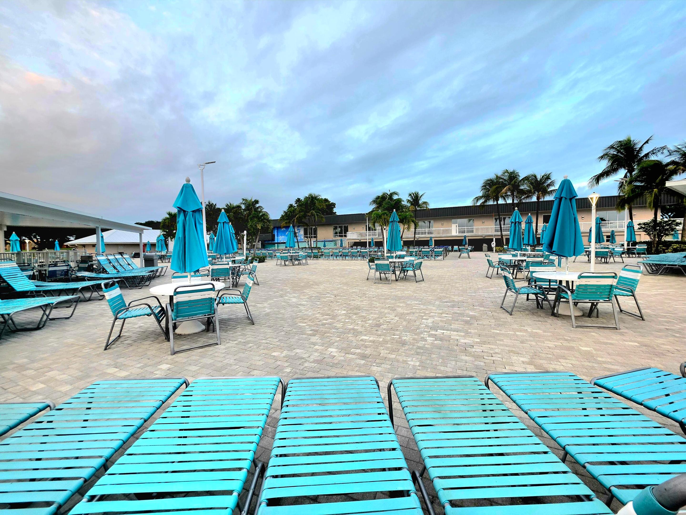 719 Flanders #O Delray Beach, FL 33484