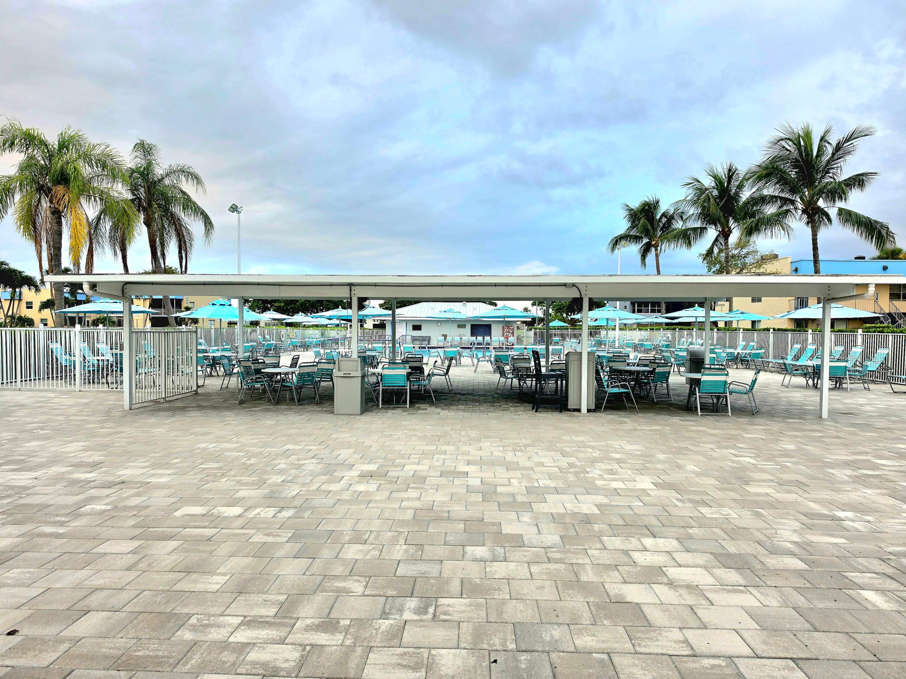 719 Flanders #O Delray Beach, FL 33484