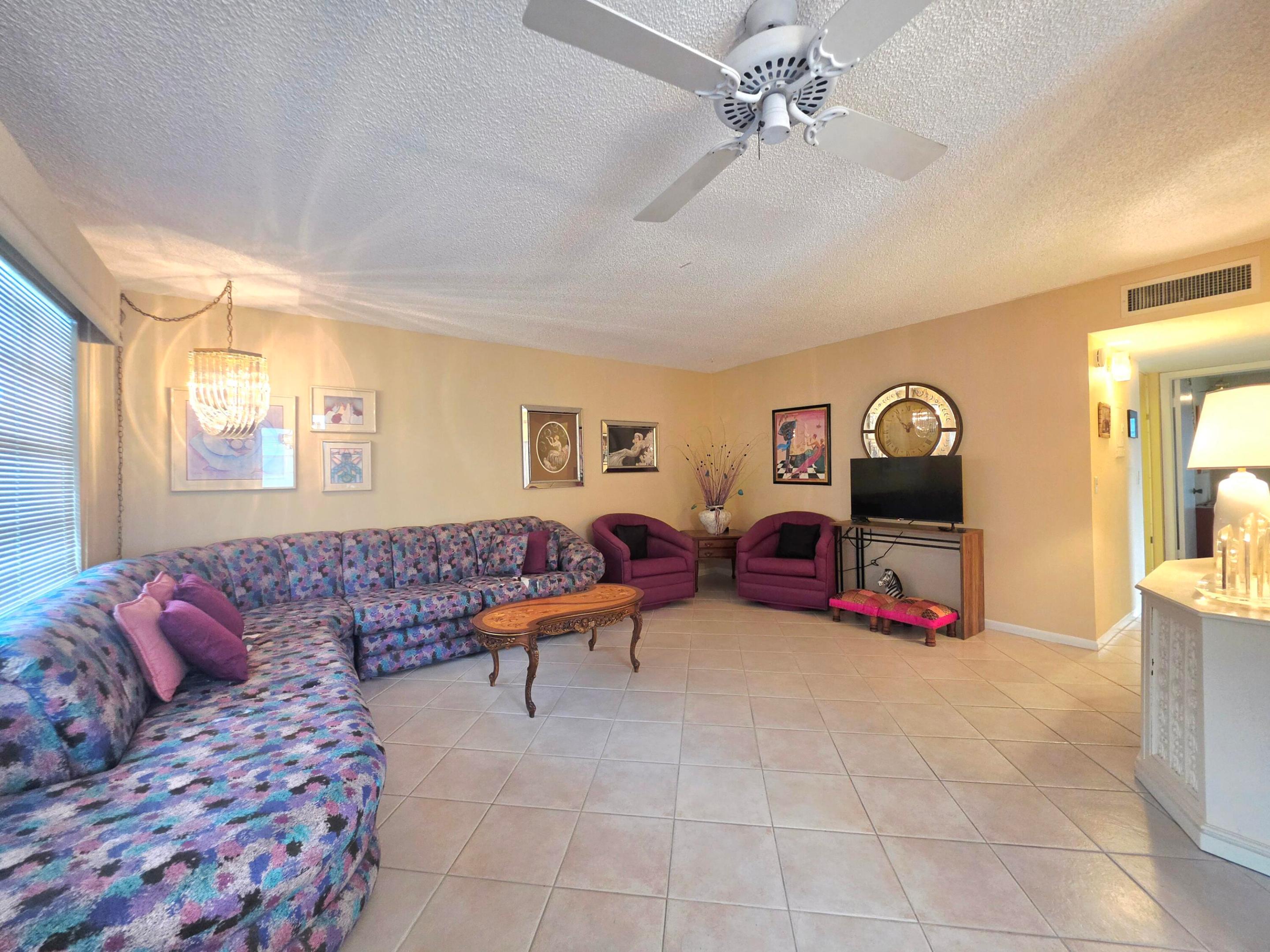 719 Flanders #O Delray Beach, FL 33484