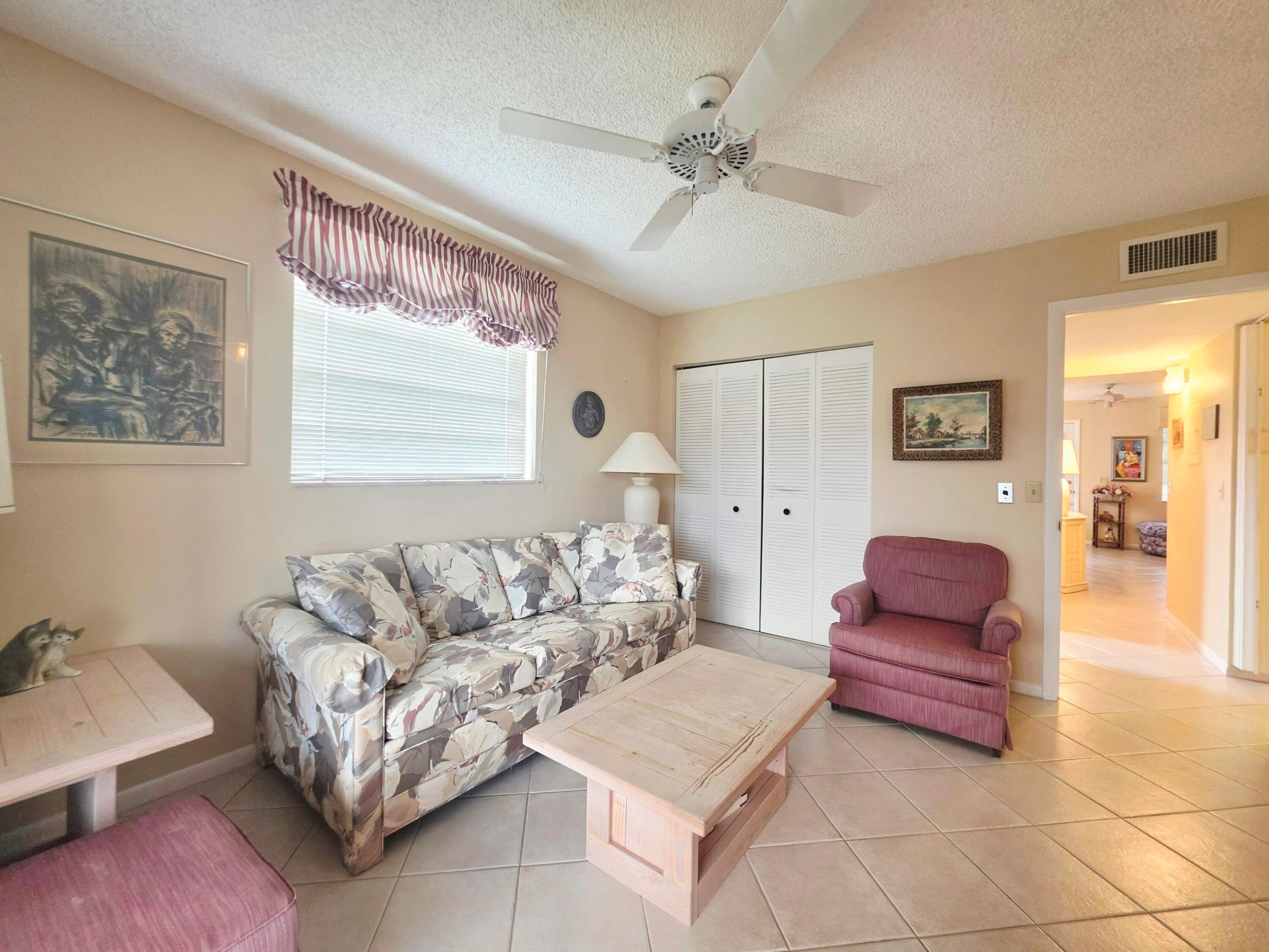 719 Flanders #O Delray Beach, FL 33484