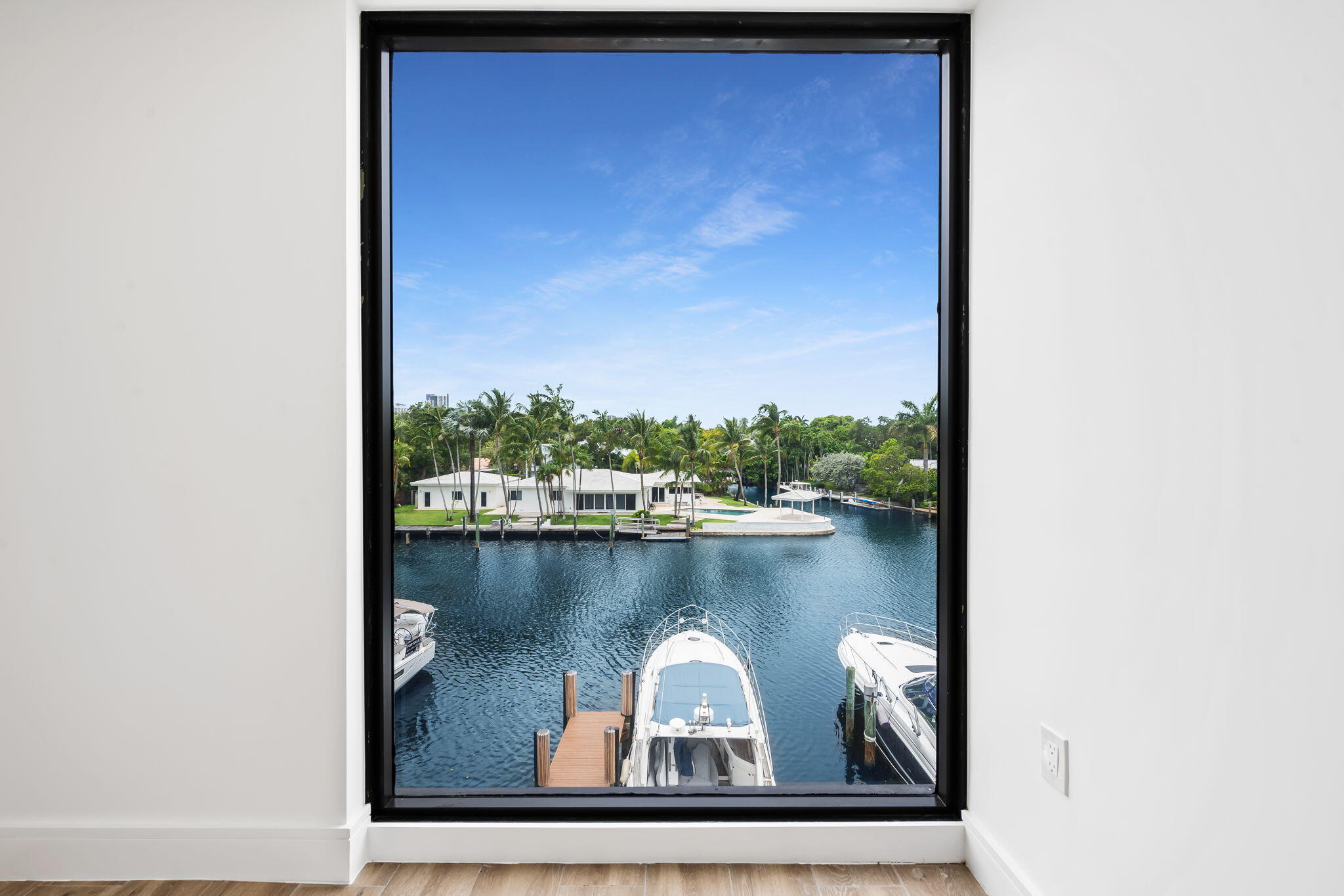 321 Hendricks Fort Lauderdale, FL 33301