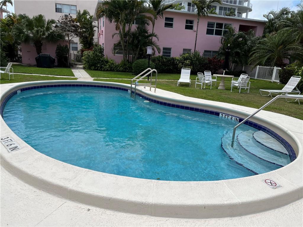 700 Bayshore #21
