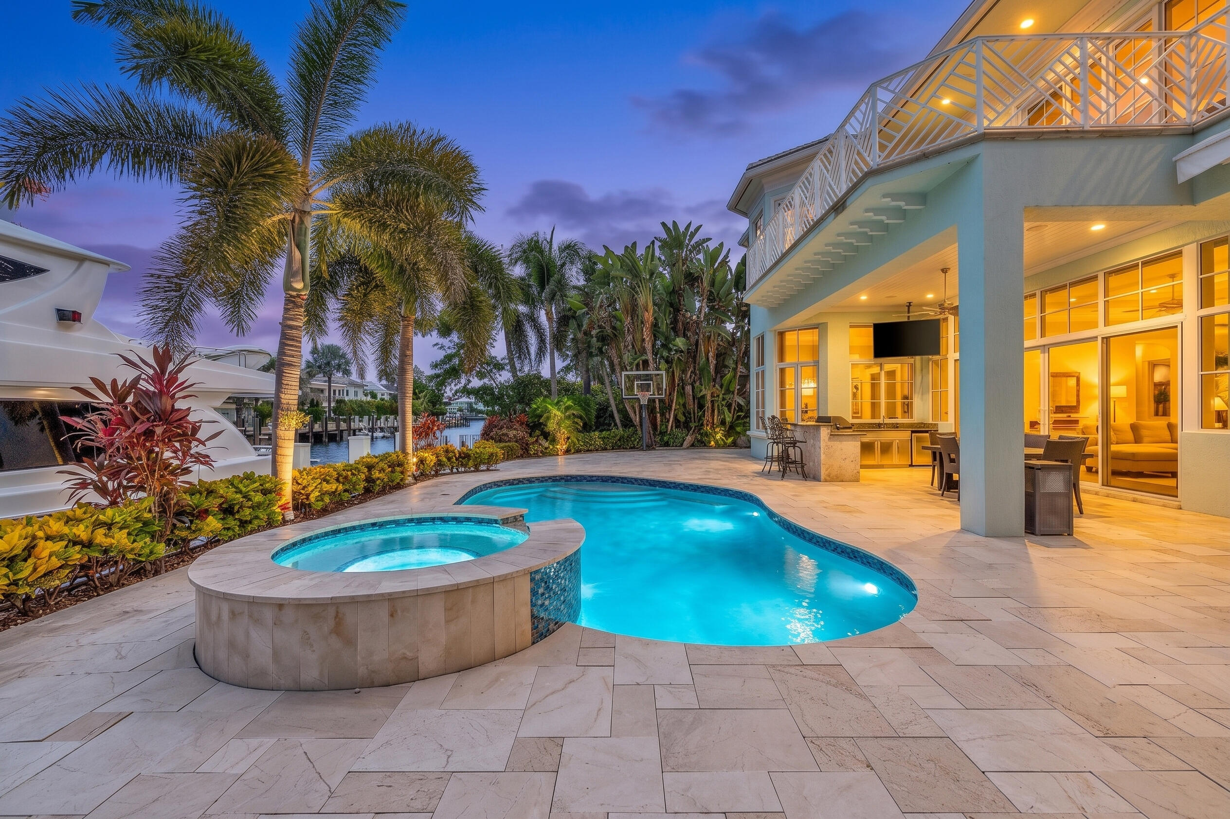 2409 NE 27th Lighthouse Point, FL 33064
