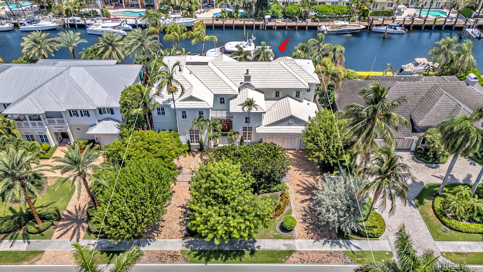 2409 NE 27th Lighthouse Point, FL 33064