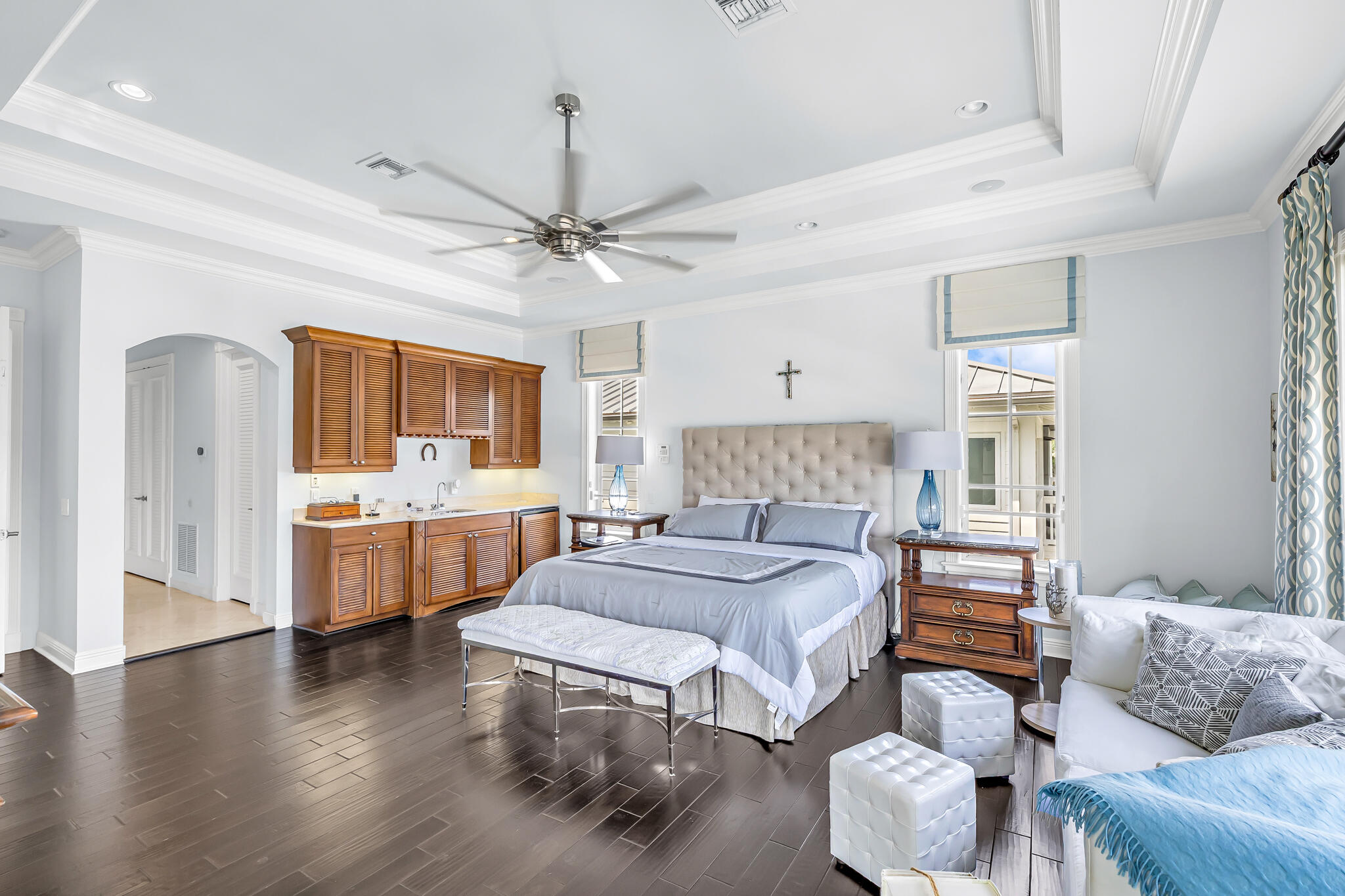 2409 NE 27th Lighthouse Point, FL 33064