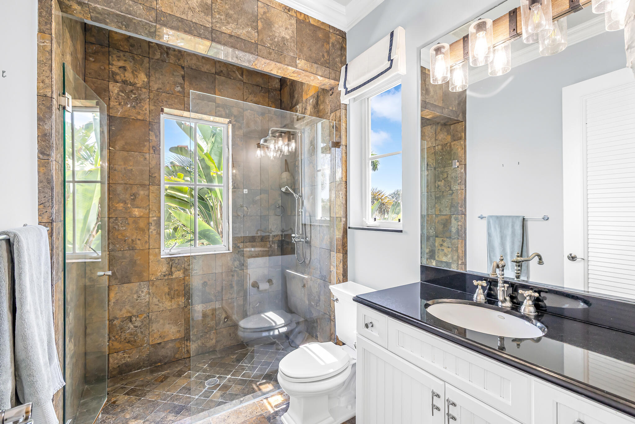 2409 NE 27th Lighthouse Point, FL 33064
