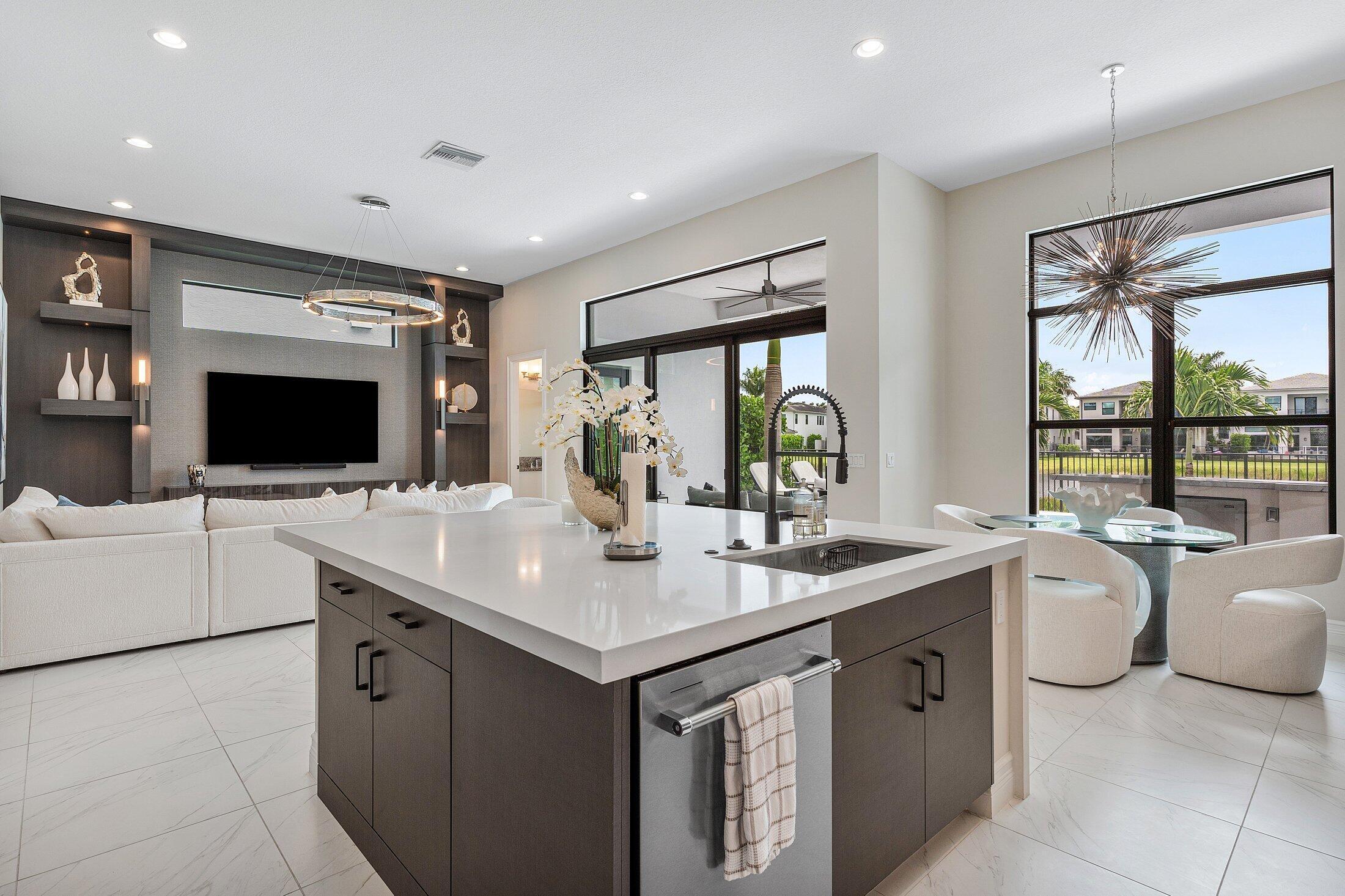 9022 Chauvet Boca Raton, FL 33496