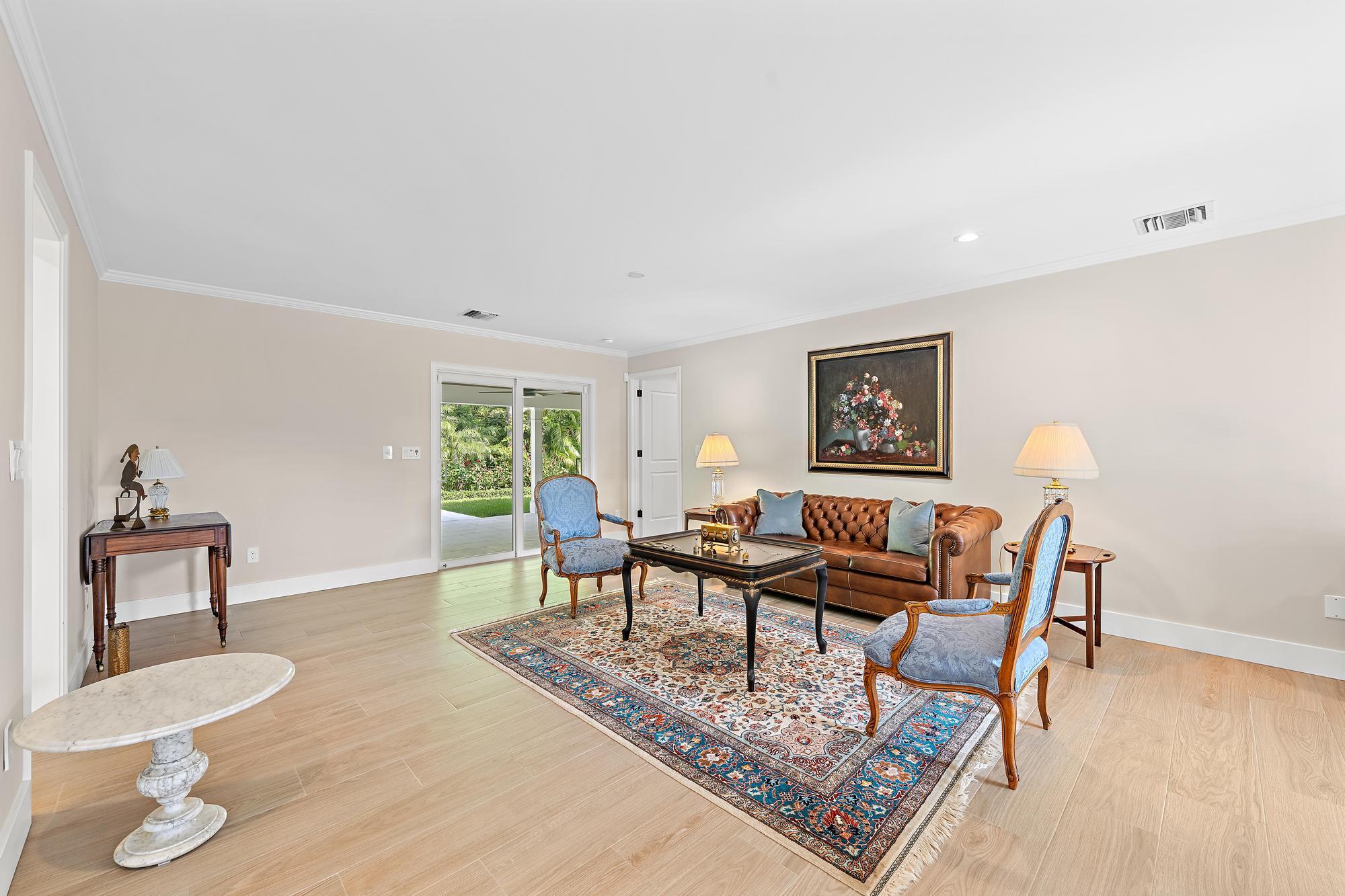 11785 Lake Shr North Palm Beach, FL 33408