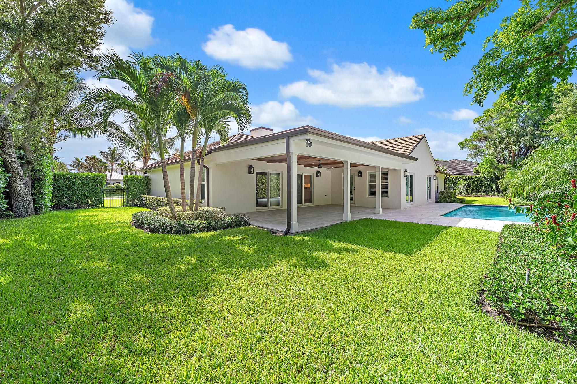 11785 Lake Shr North Palm Beach, FL 33408