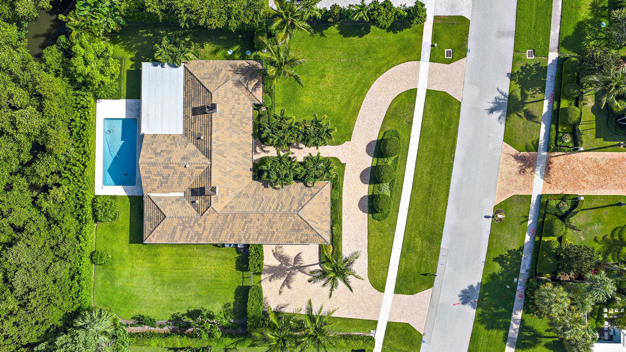 11785 Lake Shr North Palm Beach, FL 33408