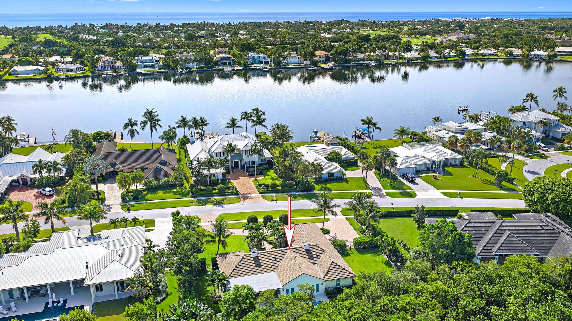 11785 Lake Shr North Palm Beach, FL 33408