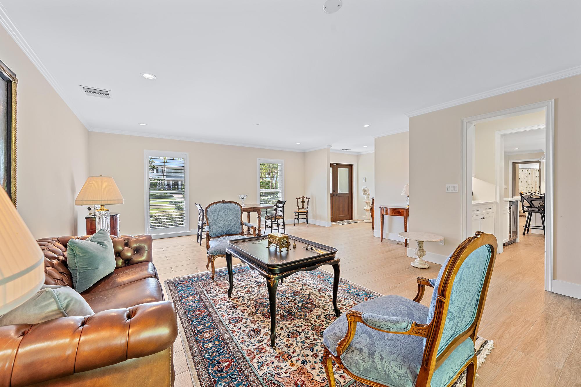 11785 Lake Shr North Palm Beach, FL 33408