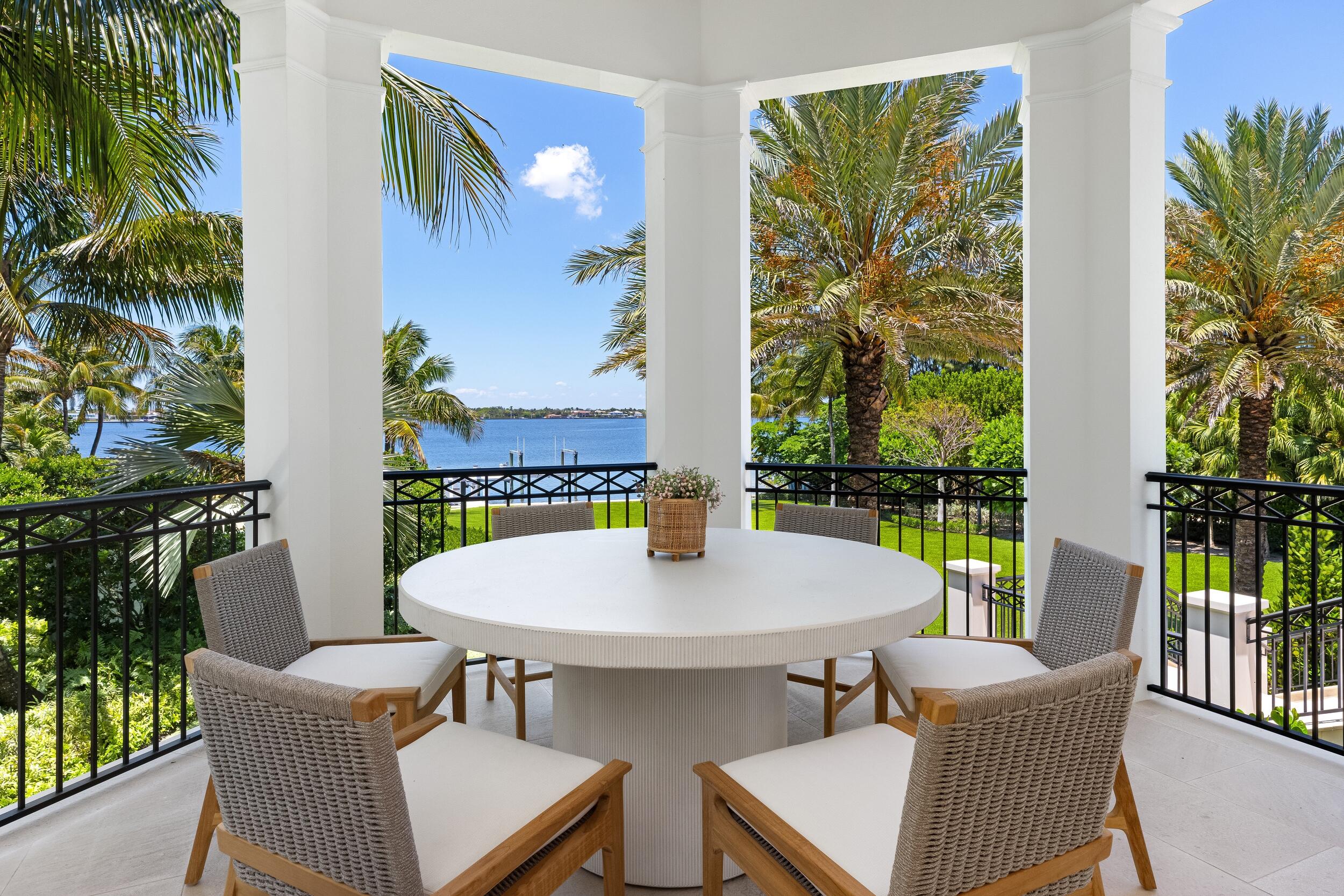 1616 S Ocean Blvd Palm Beach, FL 33480