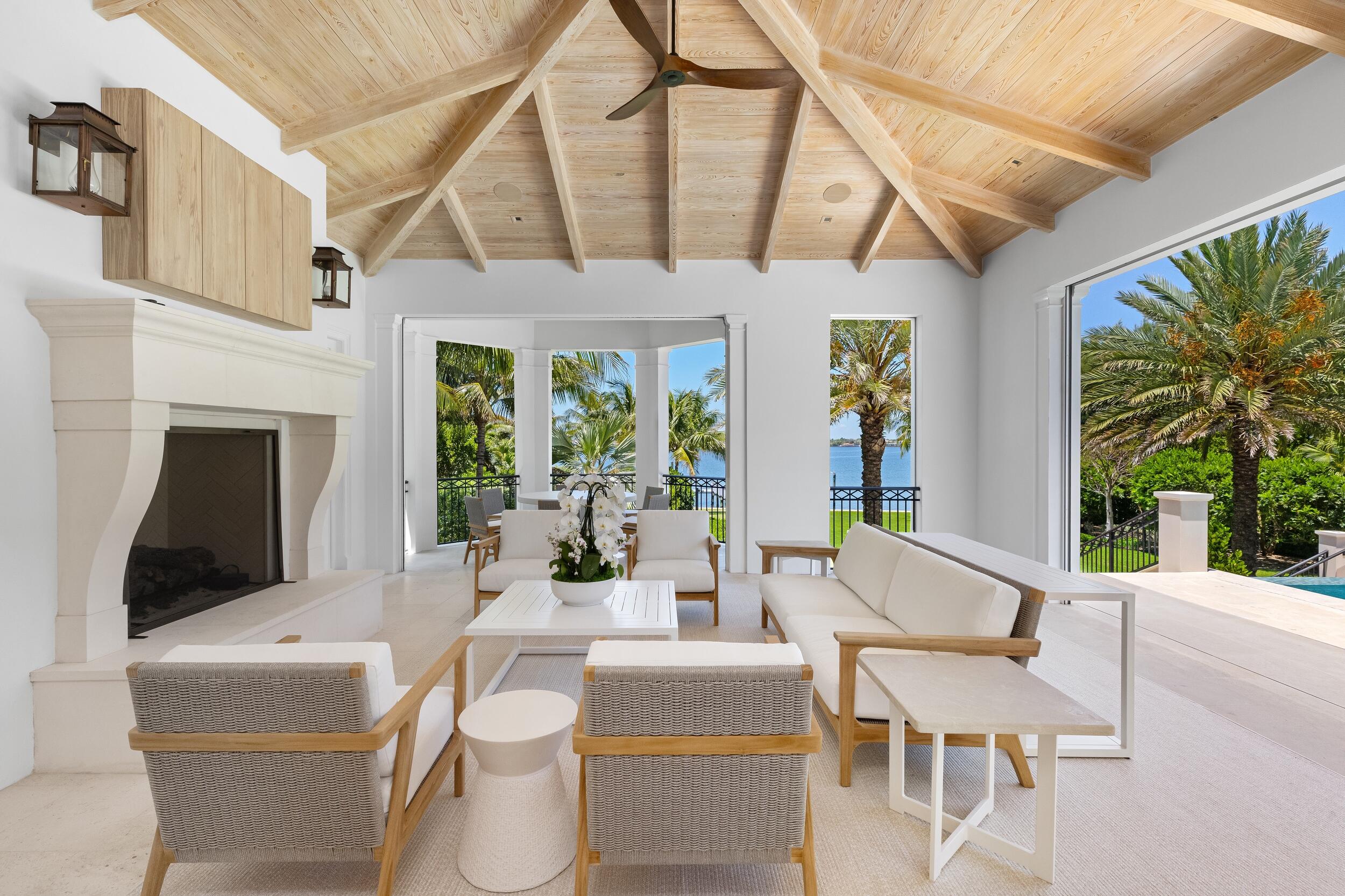 1616 S Ocean Blvd Palm Beach, FL 33480