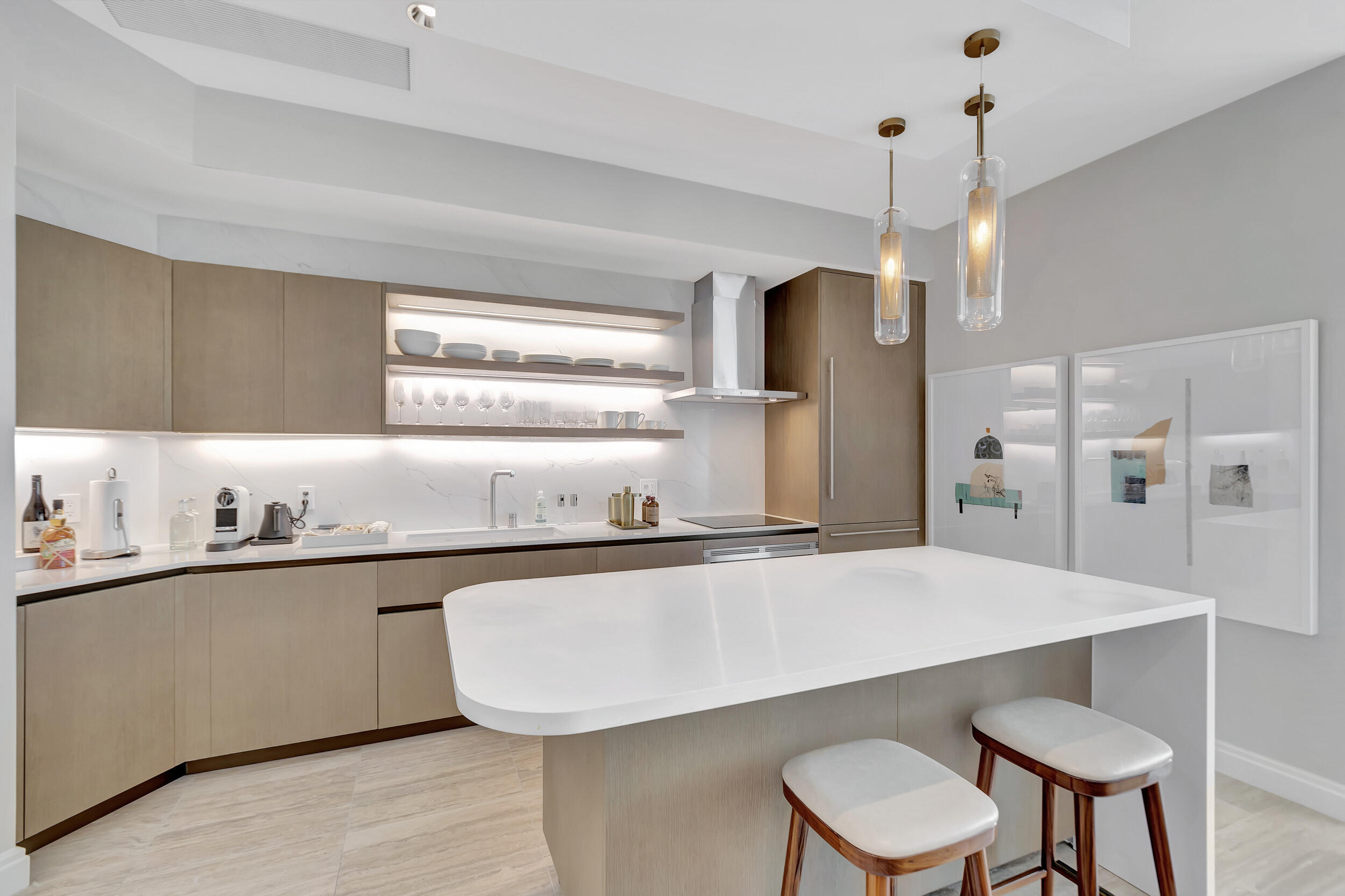525 N Fort Lauderdale Bch Blvd #1705 Fort Lauderdale, FL 33304