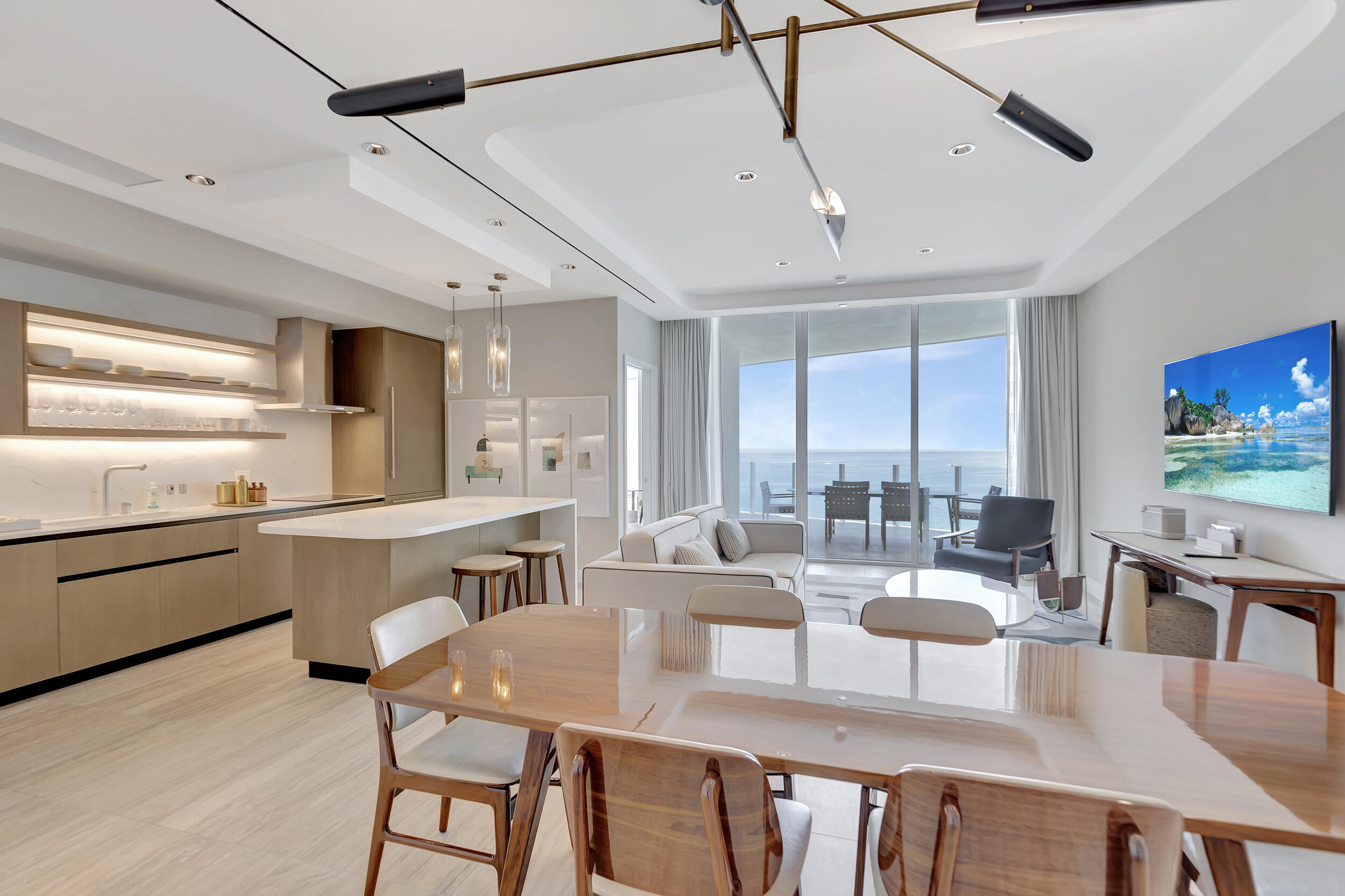 525 N Fort Lauderdale Bch Blvd #1705 Fort Lauderdale, FL 33304