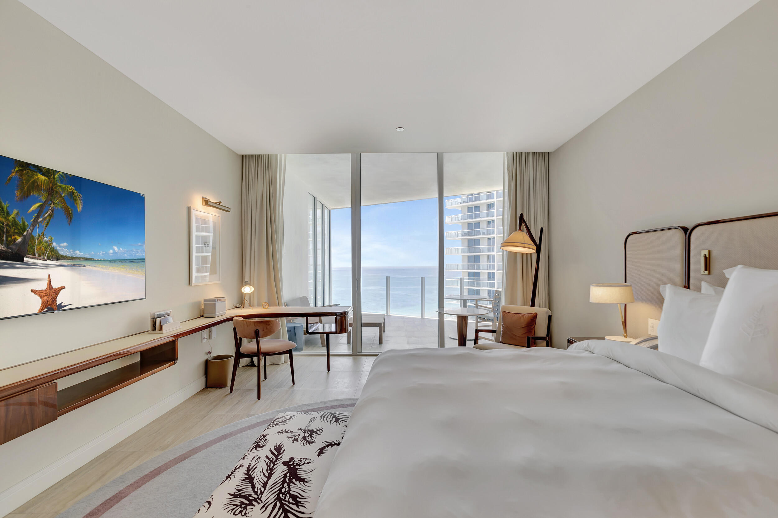 525 N Fort Lauderdale Bch Blvd #1705 Fort Lauderdale, FL 33304