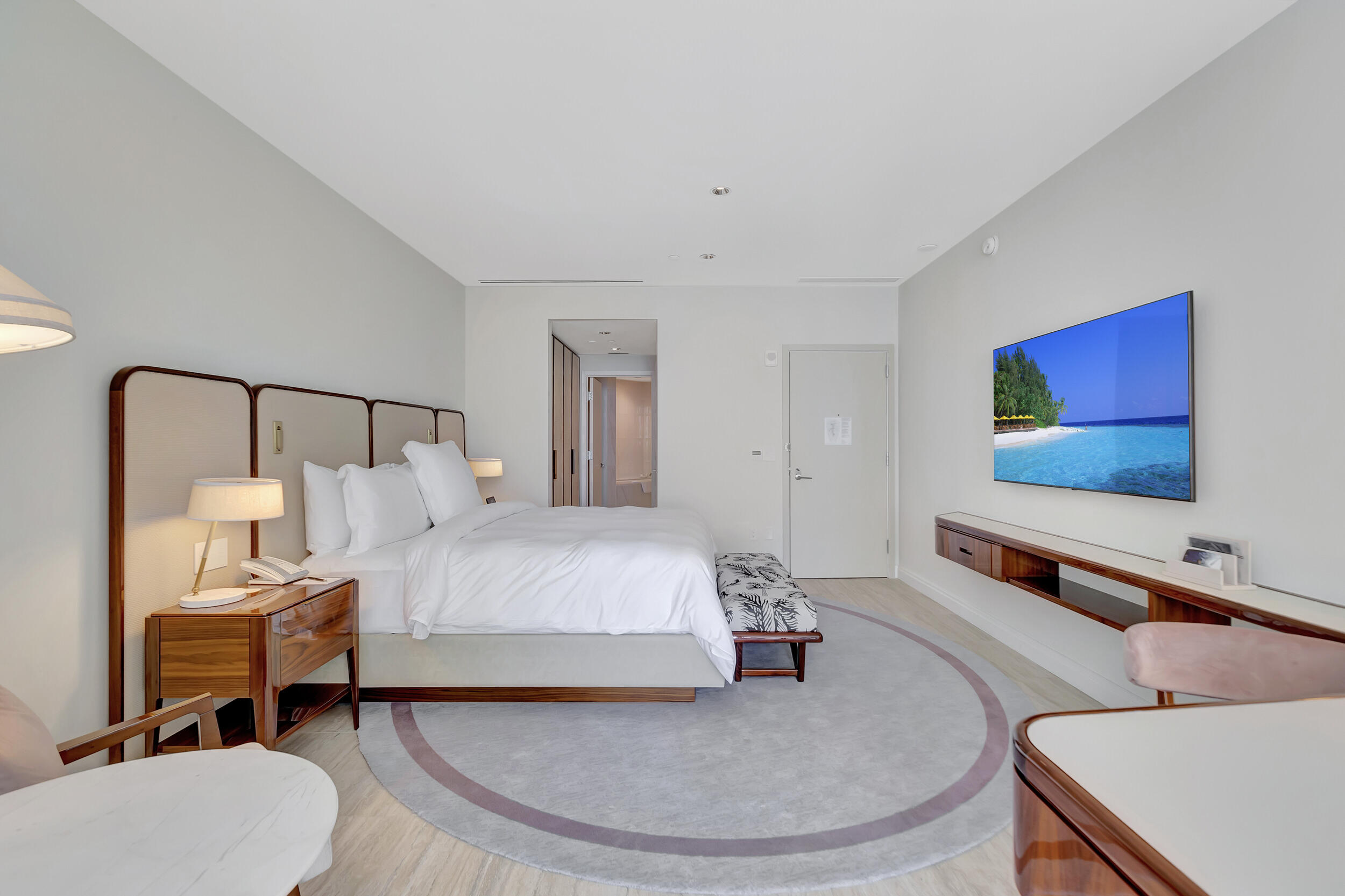 525 N Fort Lauderdale Bch Blvd #1705 Fort Lauderdale, FL 33304