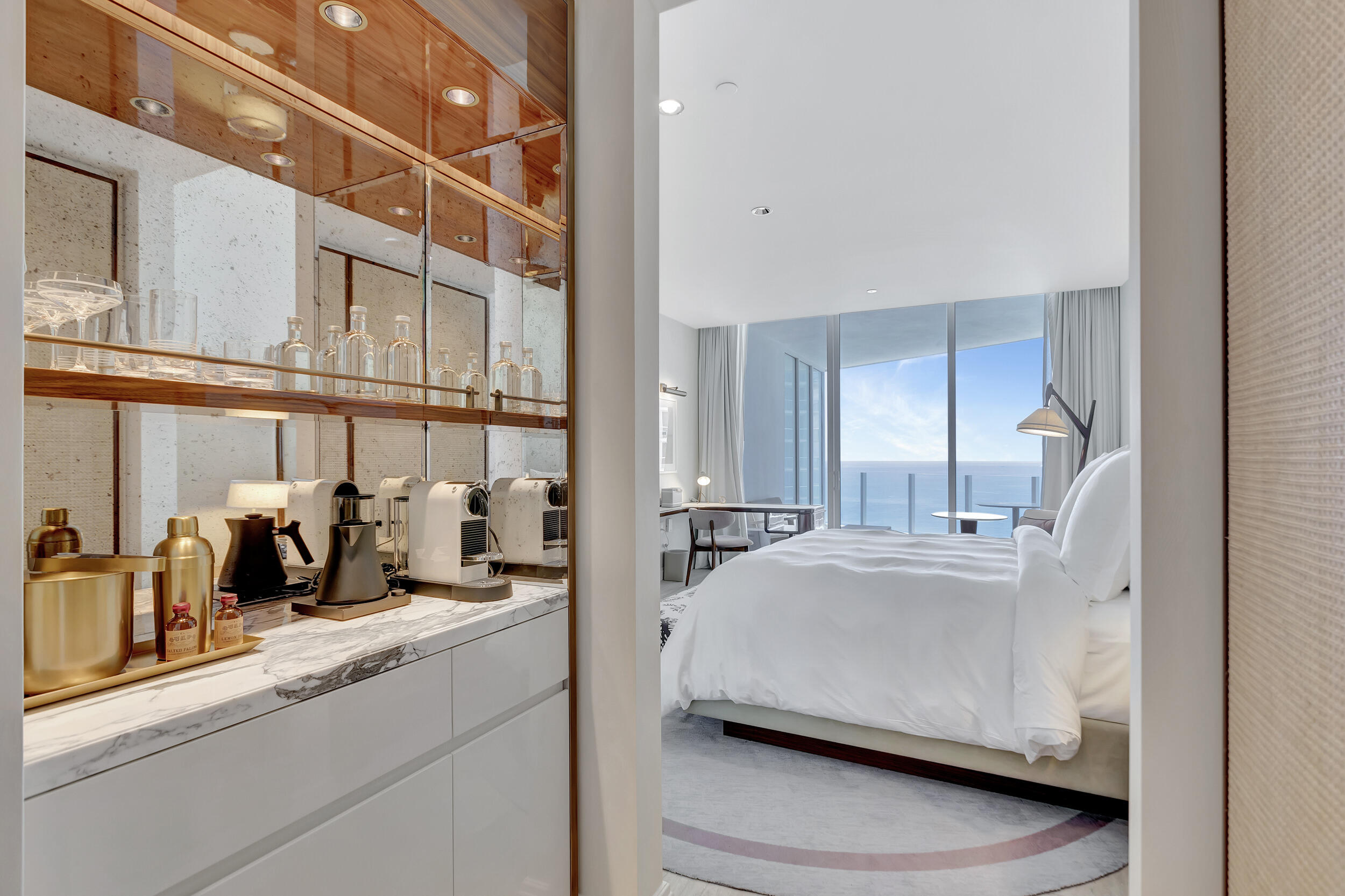 525 N Fort Lauderdale Bch Blvd #1705 Fort Lauderdale, FL 33304