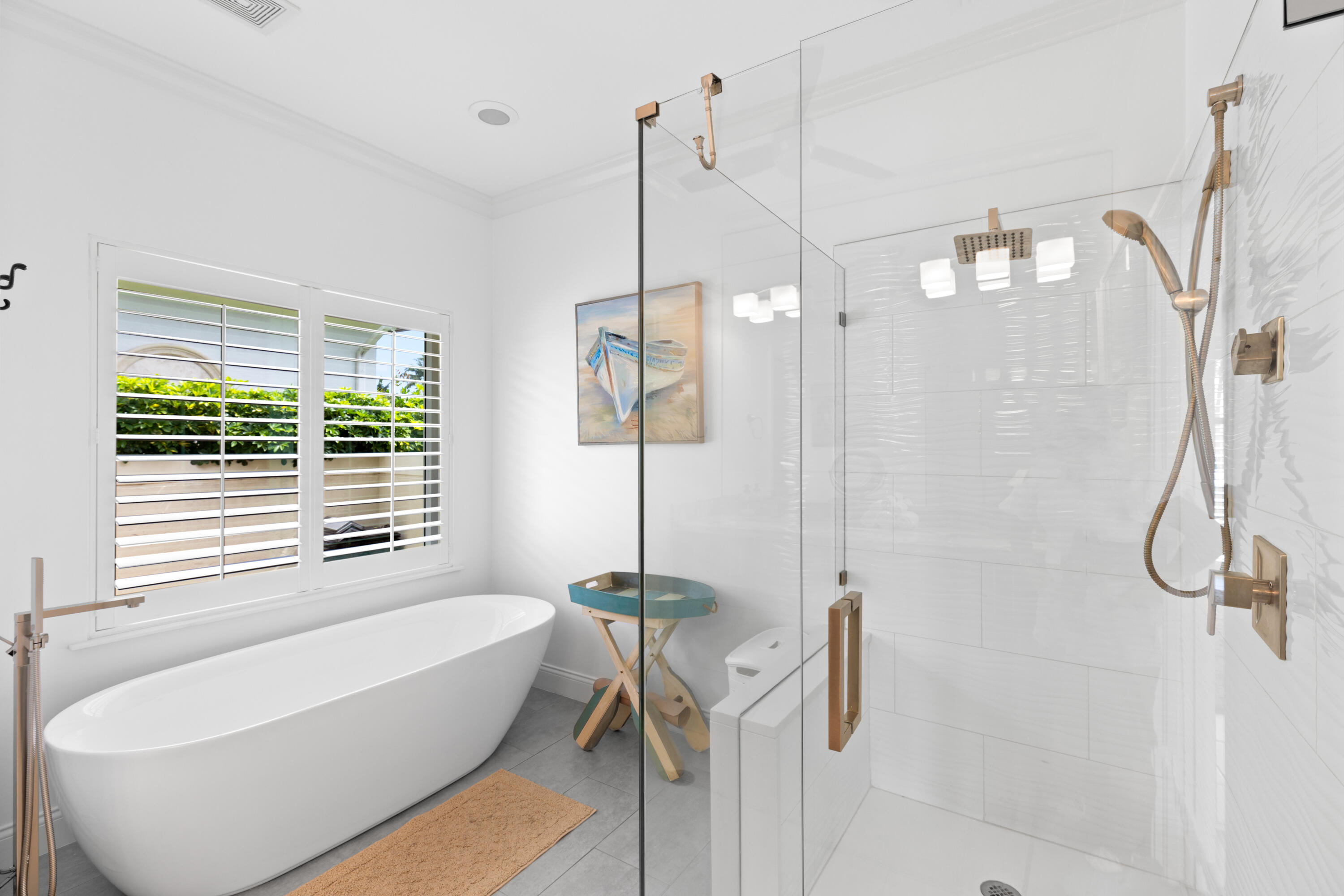 4210 NE 23rd Ave Lighthouse Point, FL 33064