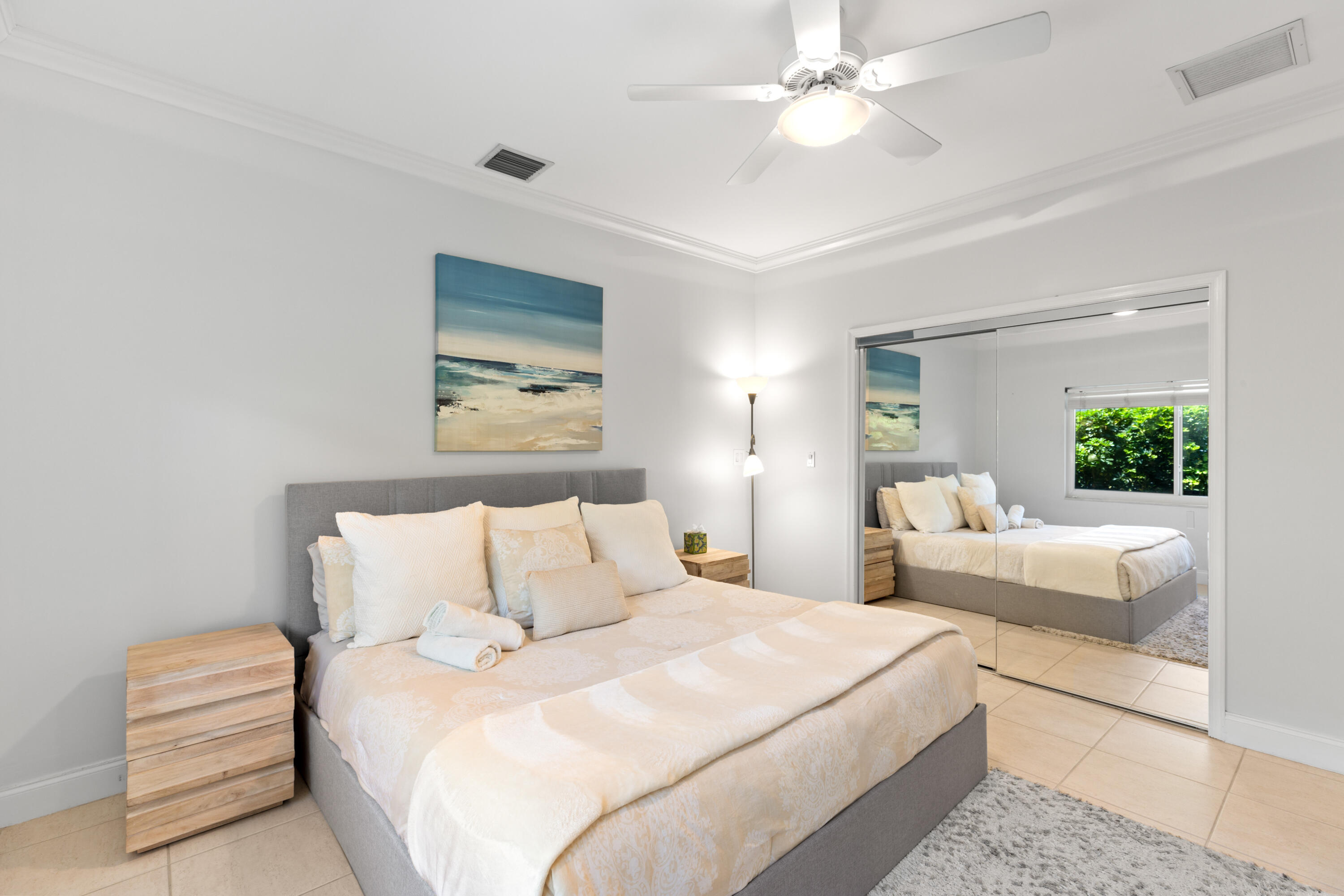 4210 NE 23rd Ave Lighthouse Point, FL 33064