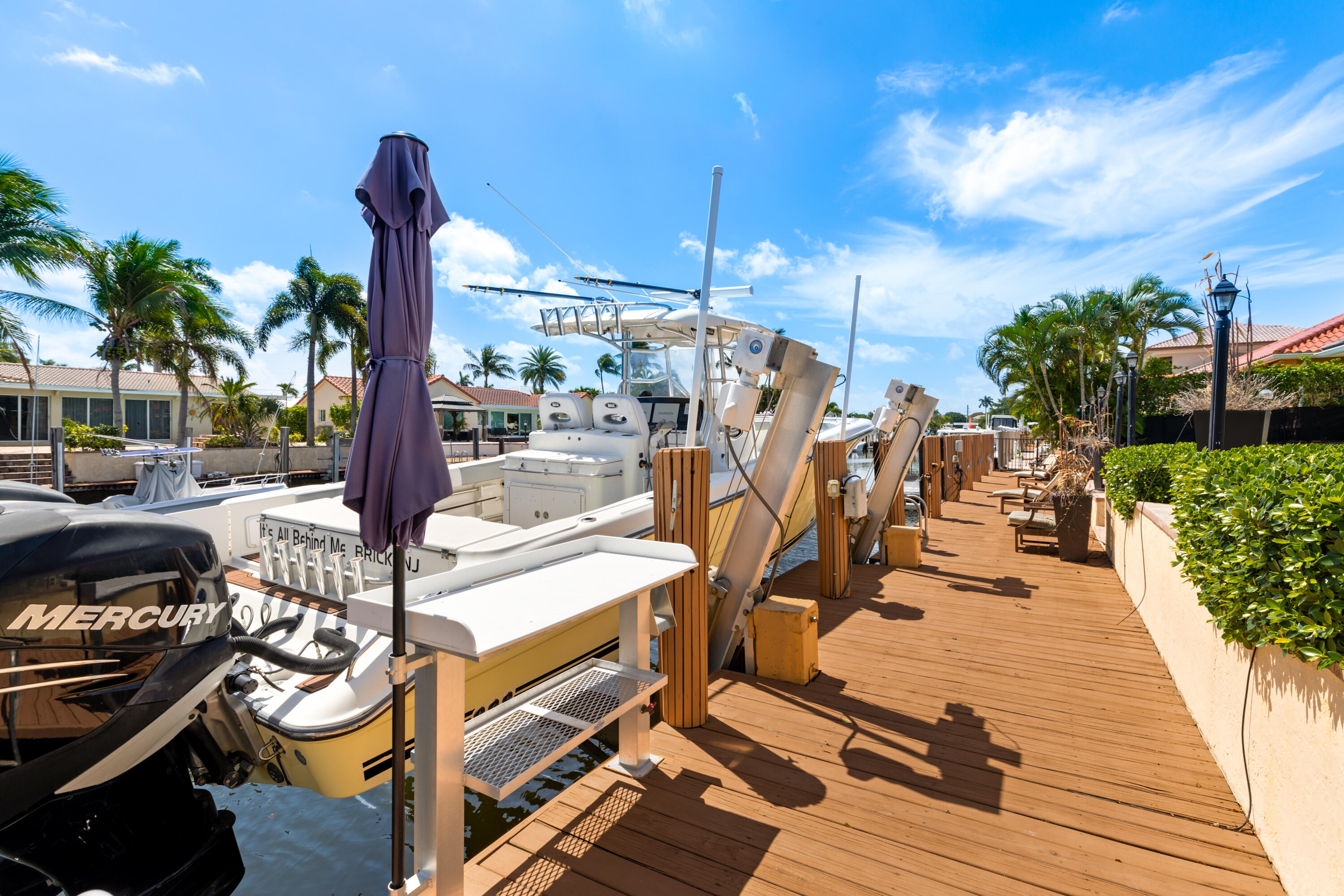 4210 NE 23rd Ave Lighthouse Point, FL 33064