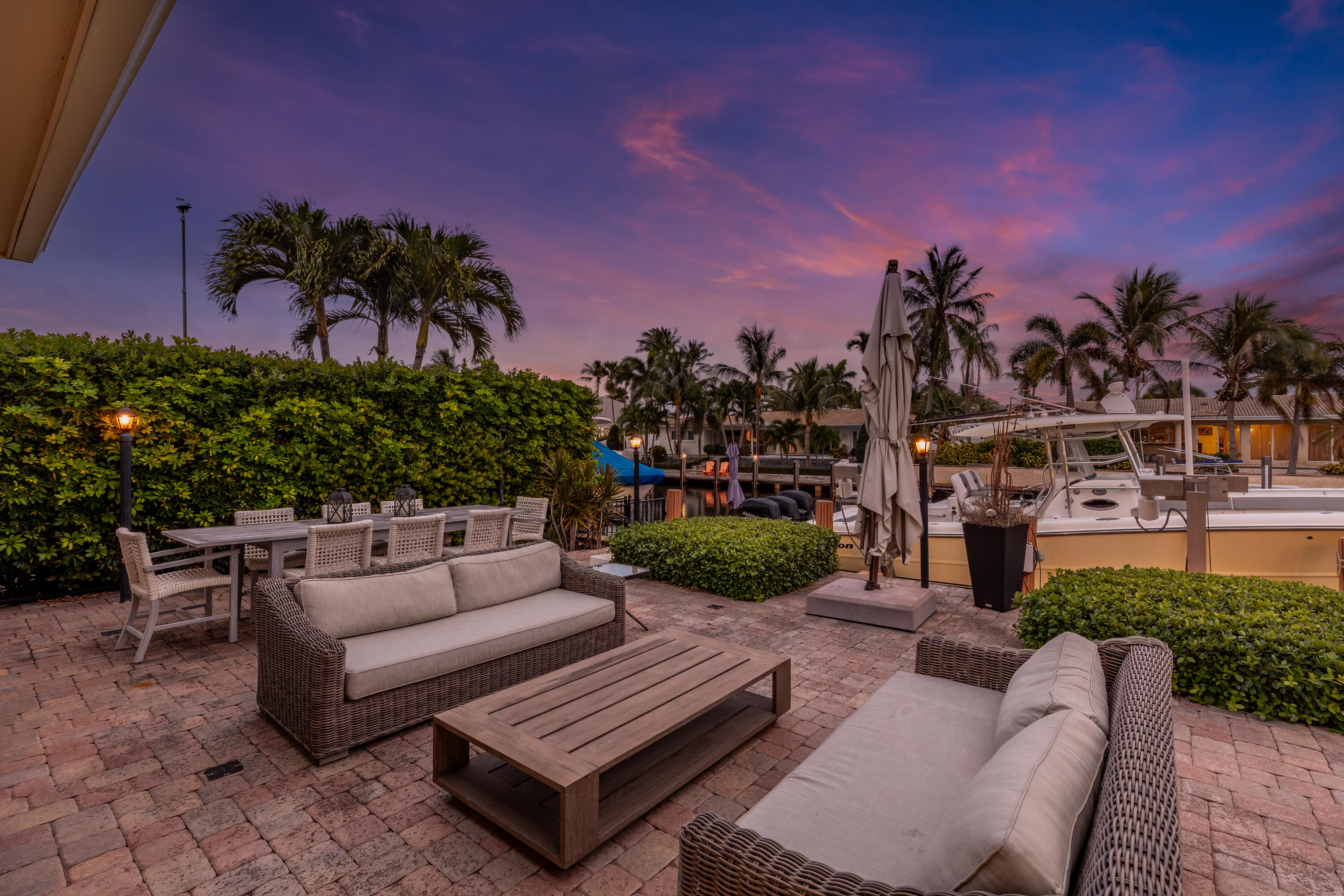 4210 NE 23rd Ave Lighthouse Point, FL 33064