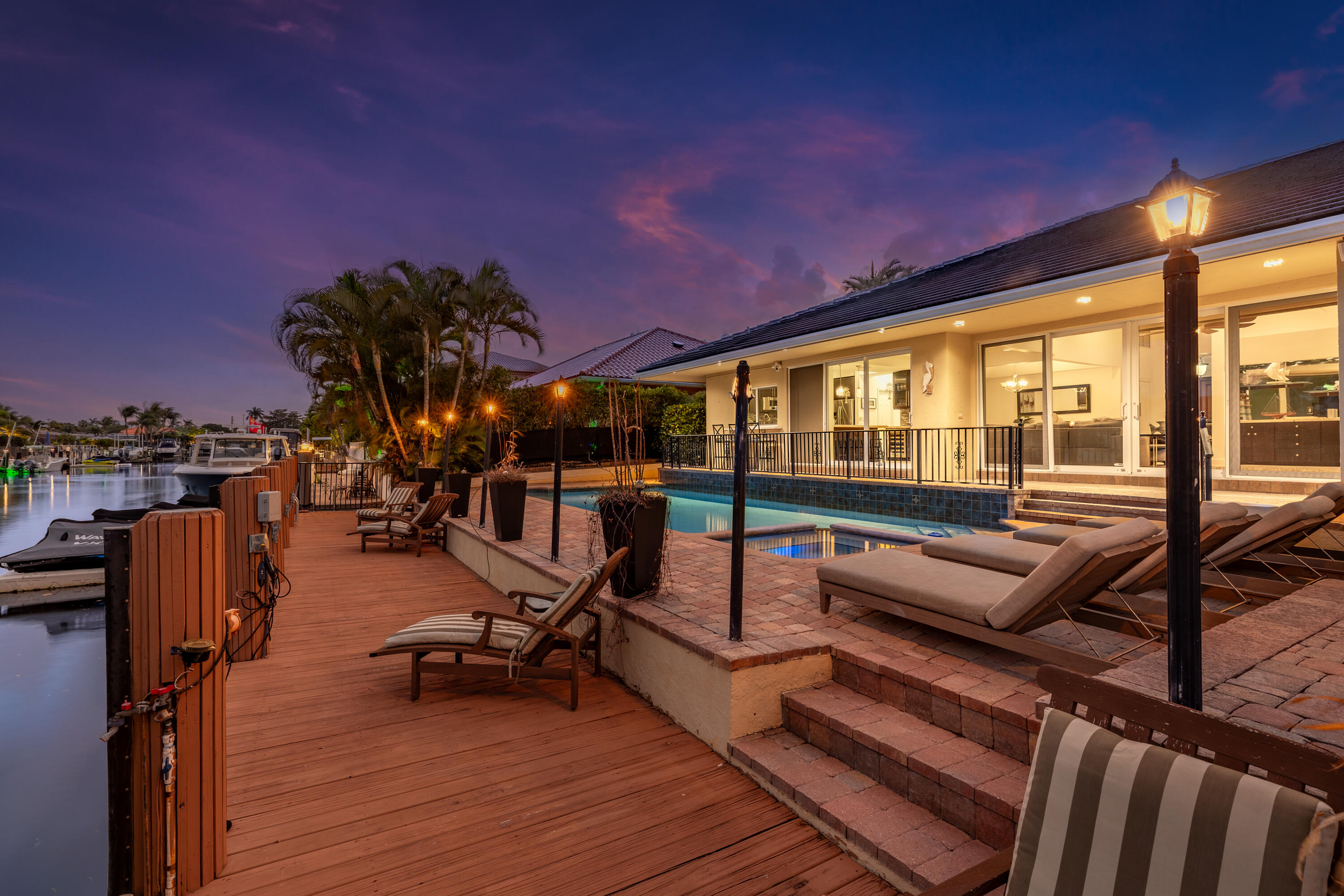 4210 NE 23rd Ave Lighthouse Point, FL 33064