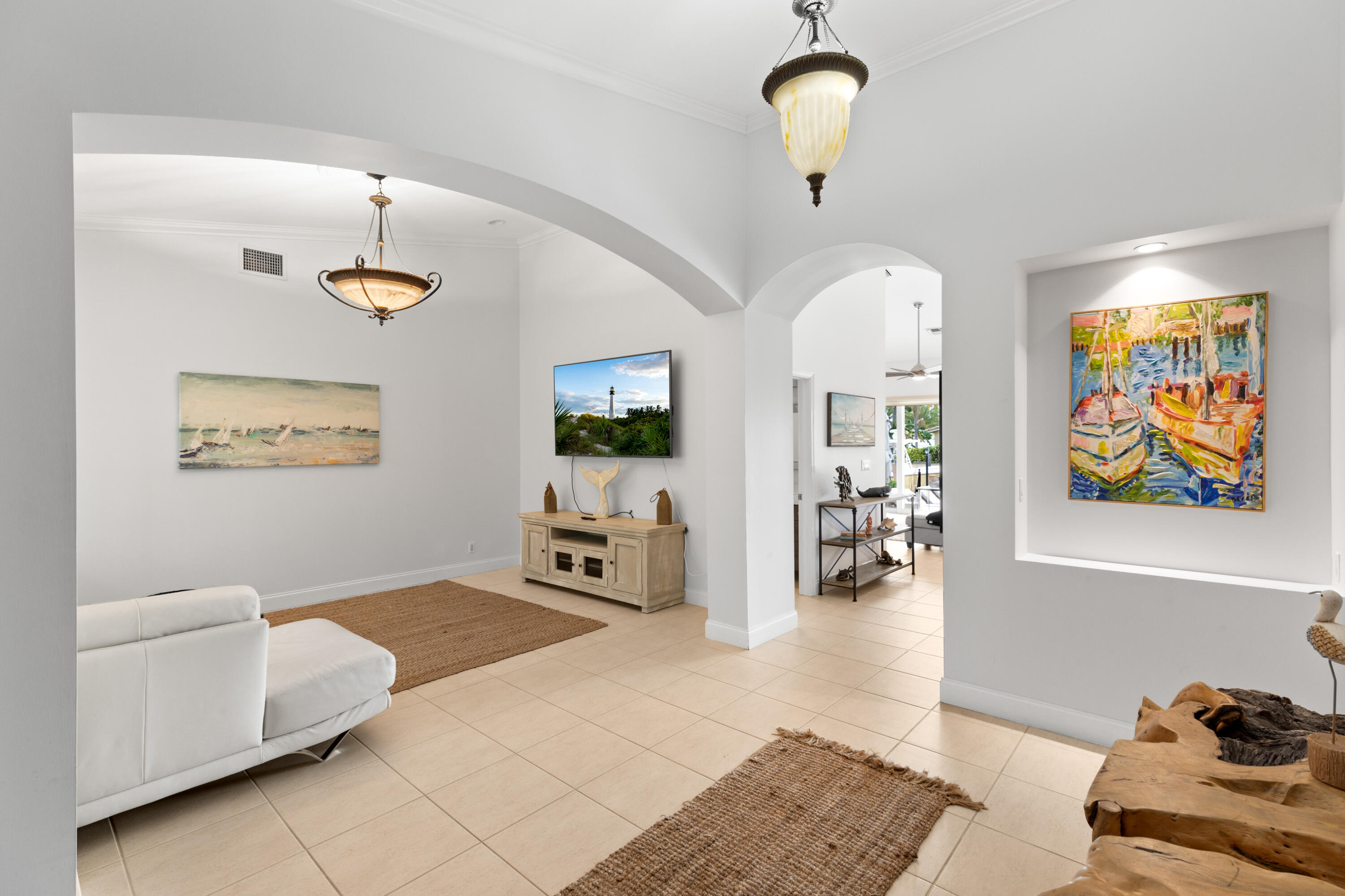 4210 NE 23rd Ave Lighthouse Point, FL 33064