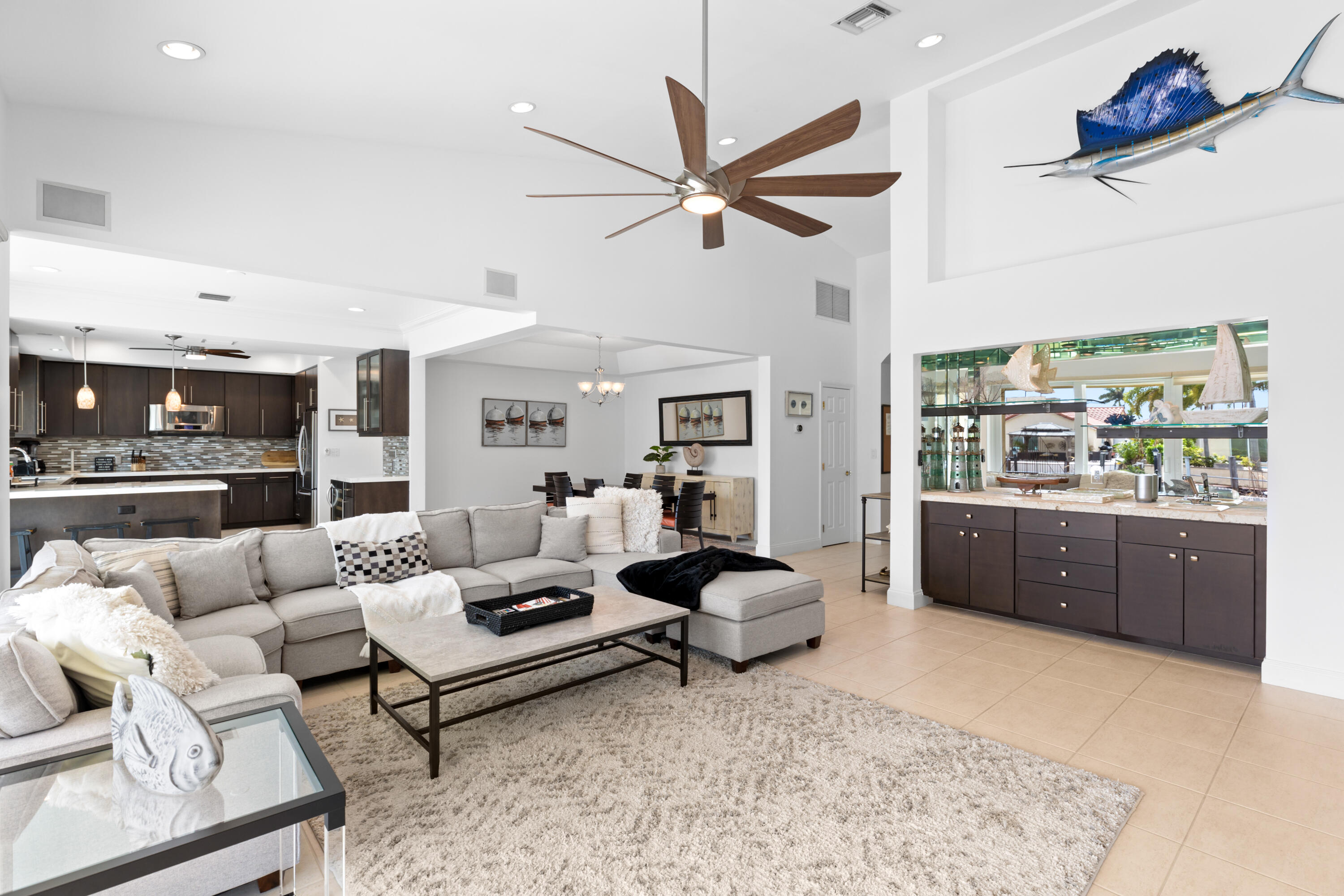 4210 NE 23rd Ave Lighthouse Point, FL 33064
