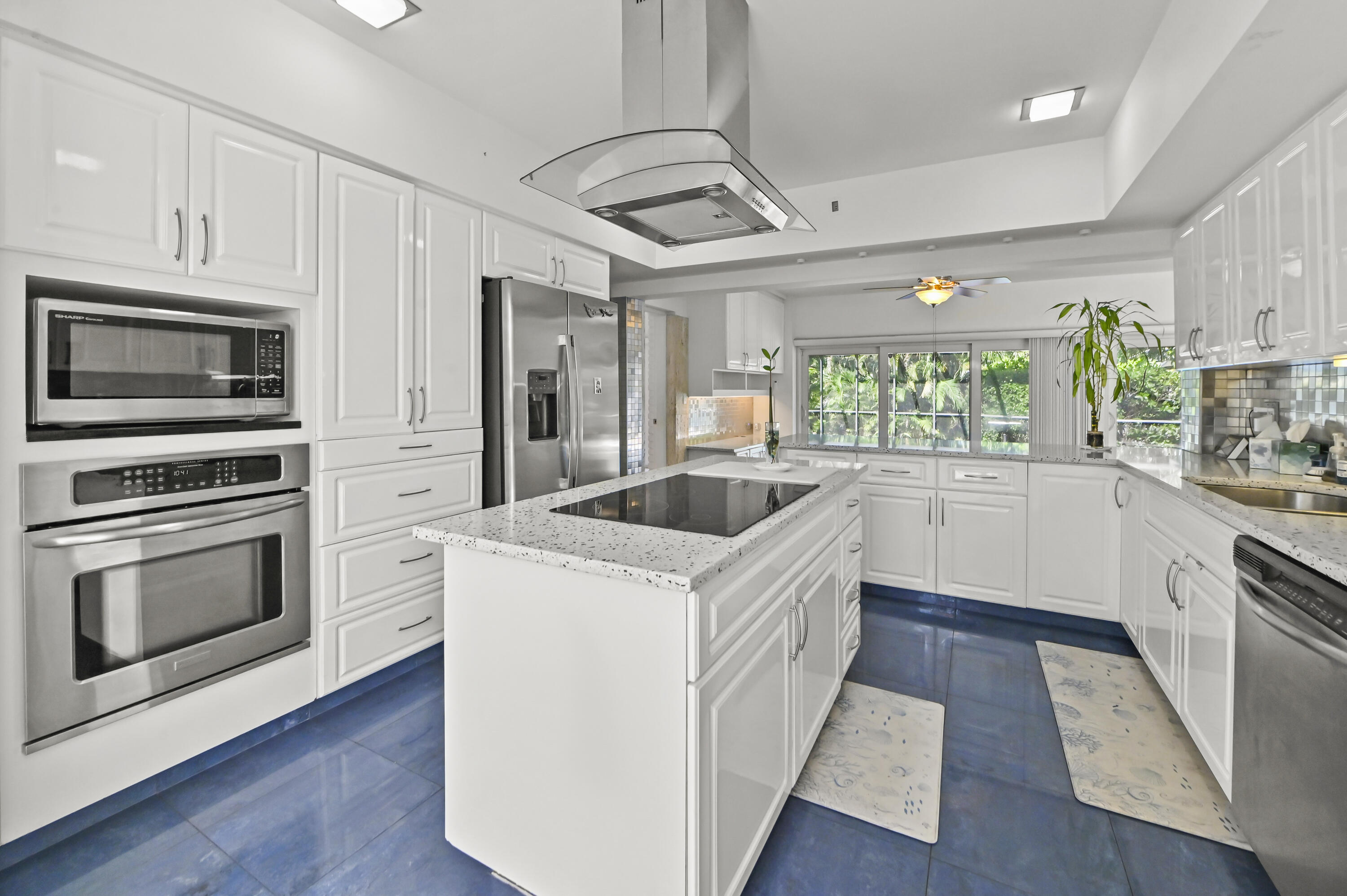 12990 Keystone Ter North Miami, FL 33181