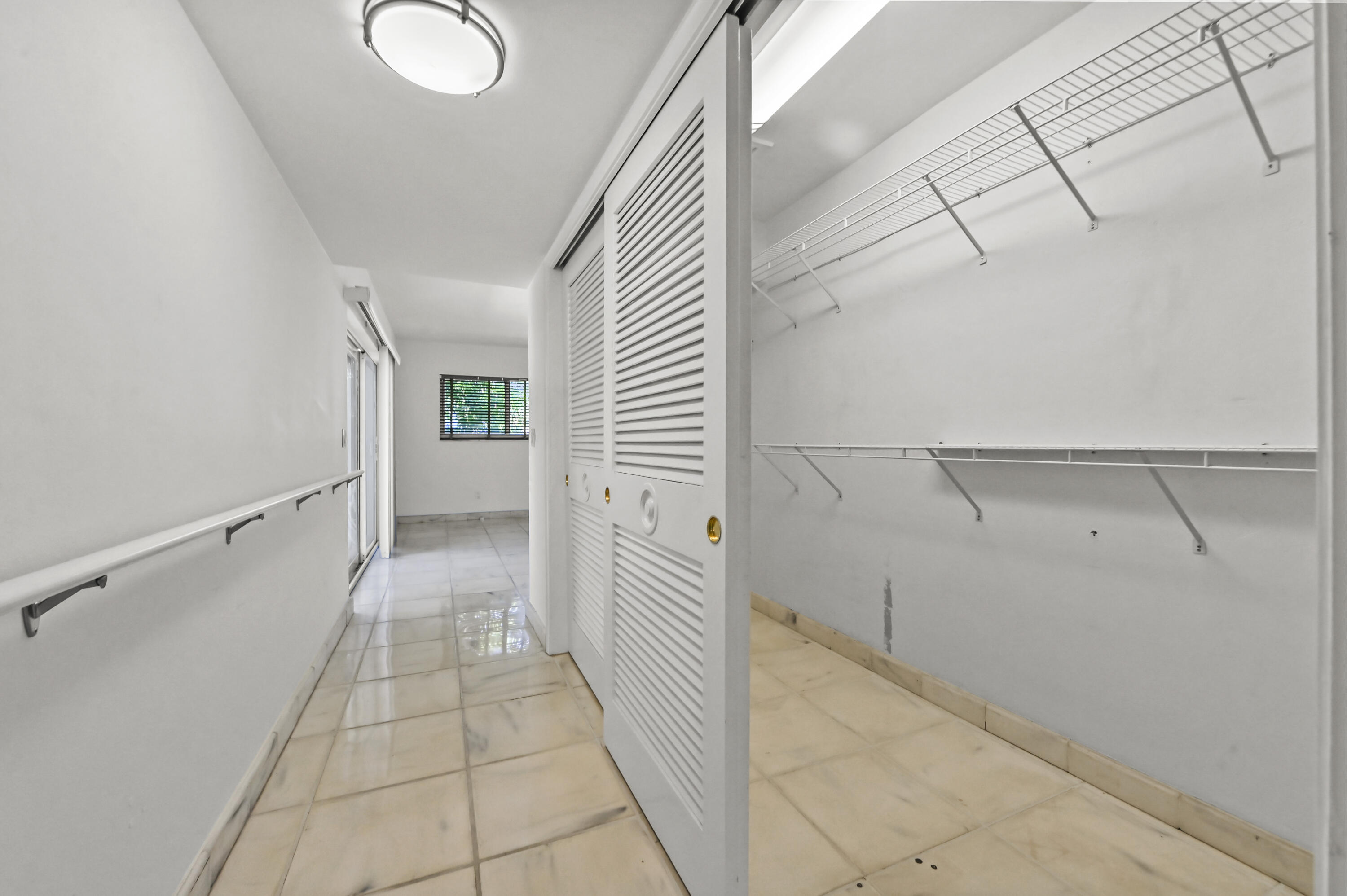 12990 Keystone Ter North Miami, FL 33181