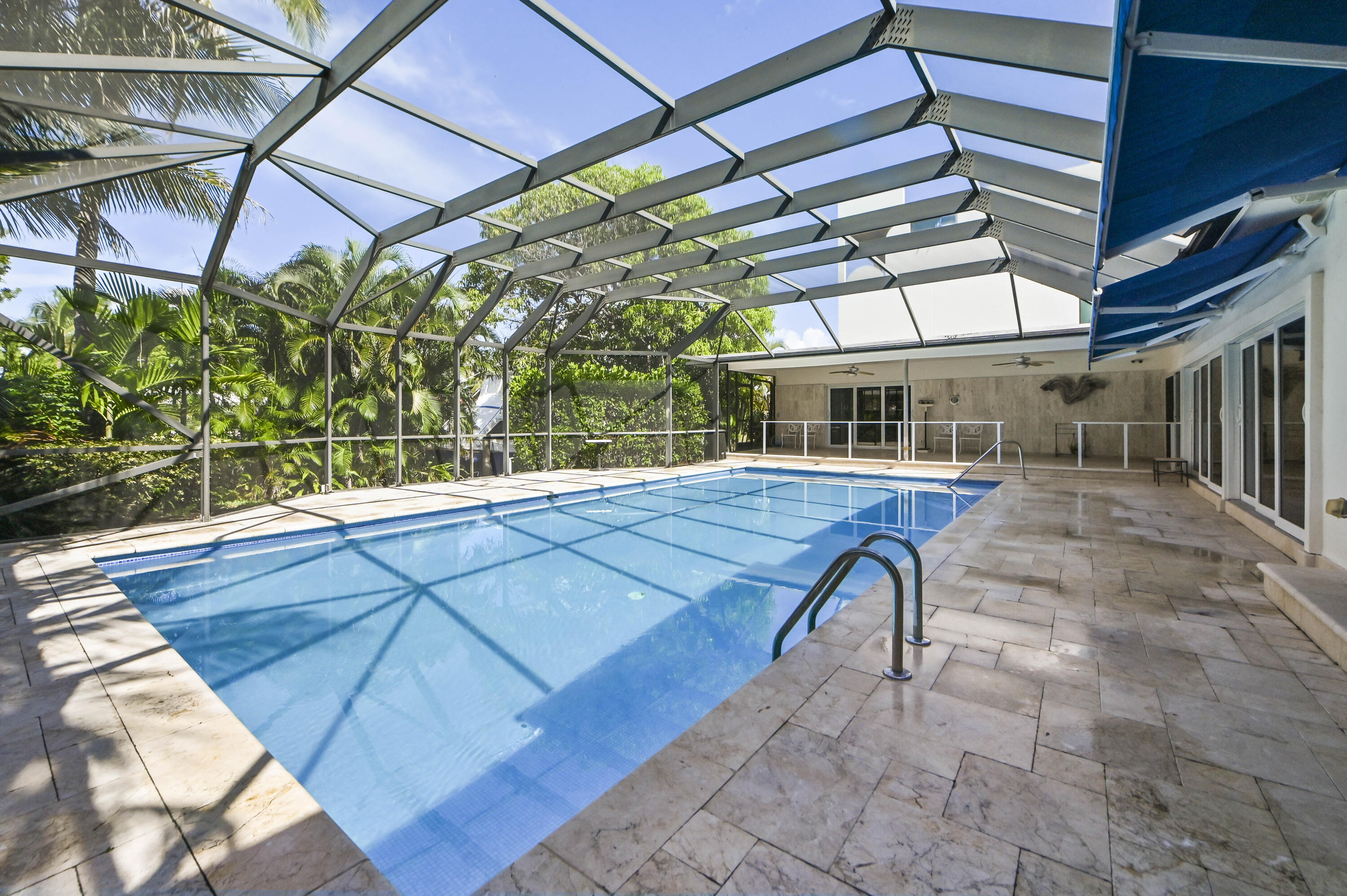 12990 Keystone Ter North Miami, FL 33181