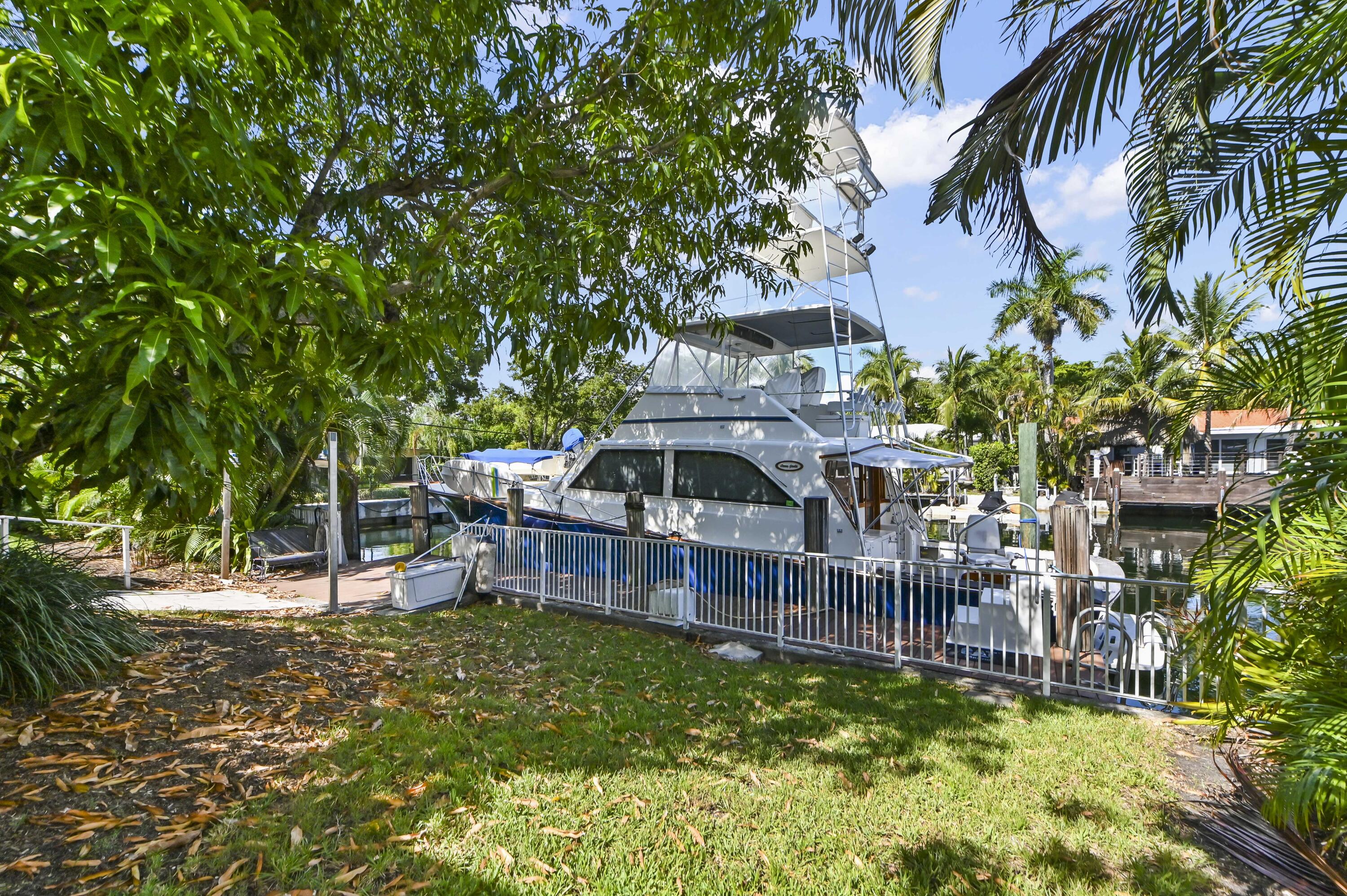 12990 Keystone Ter North Miami, FL 33181