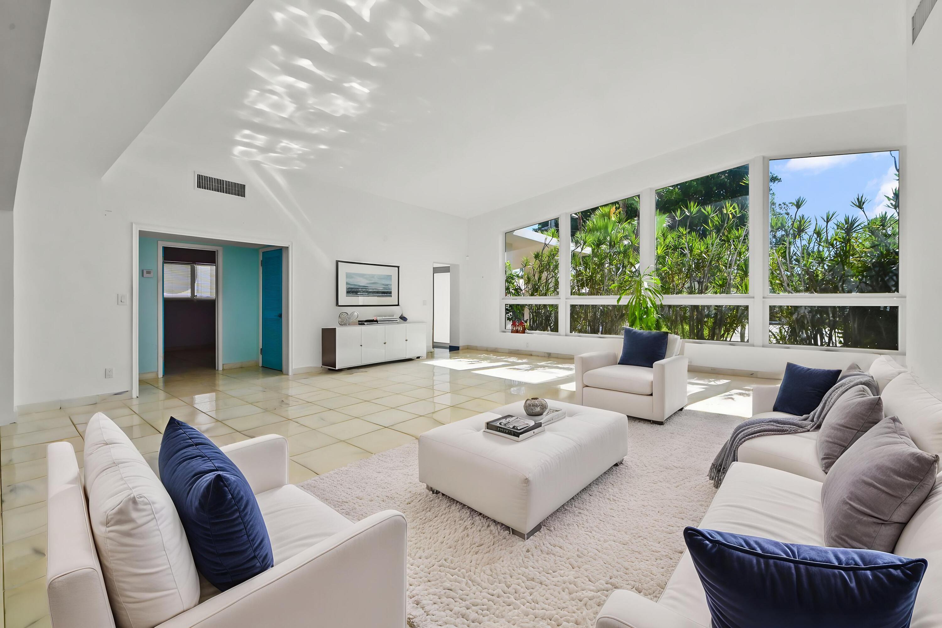 12990 Keystone Ter North Miami, FL 33181