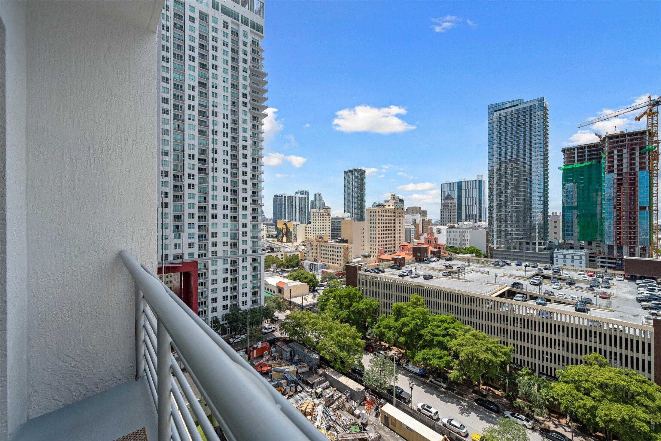 image Loft Downtown I11