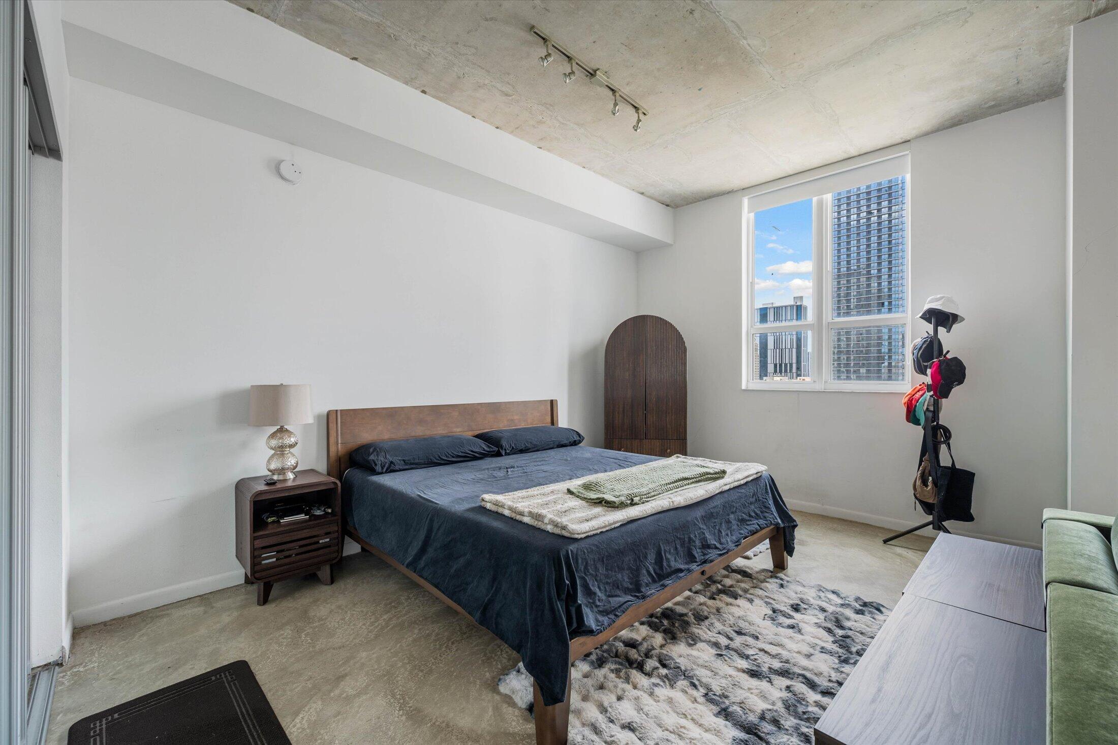 image Loft Downtown I2