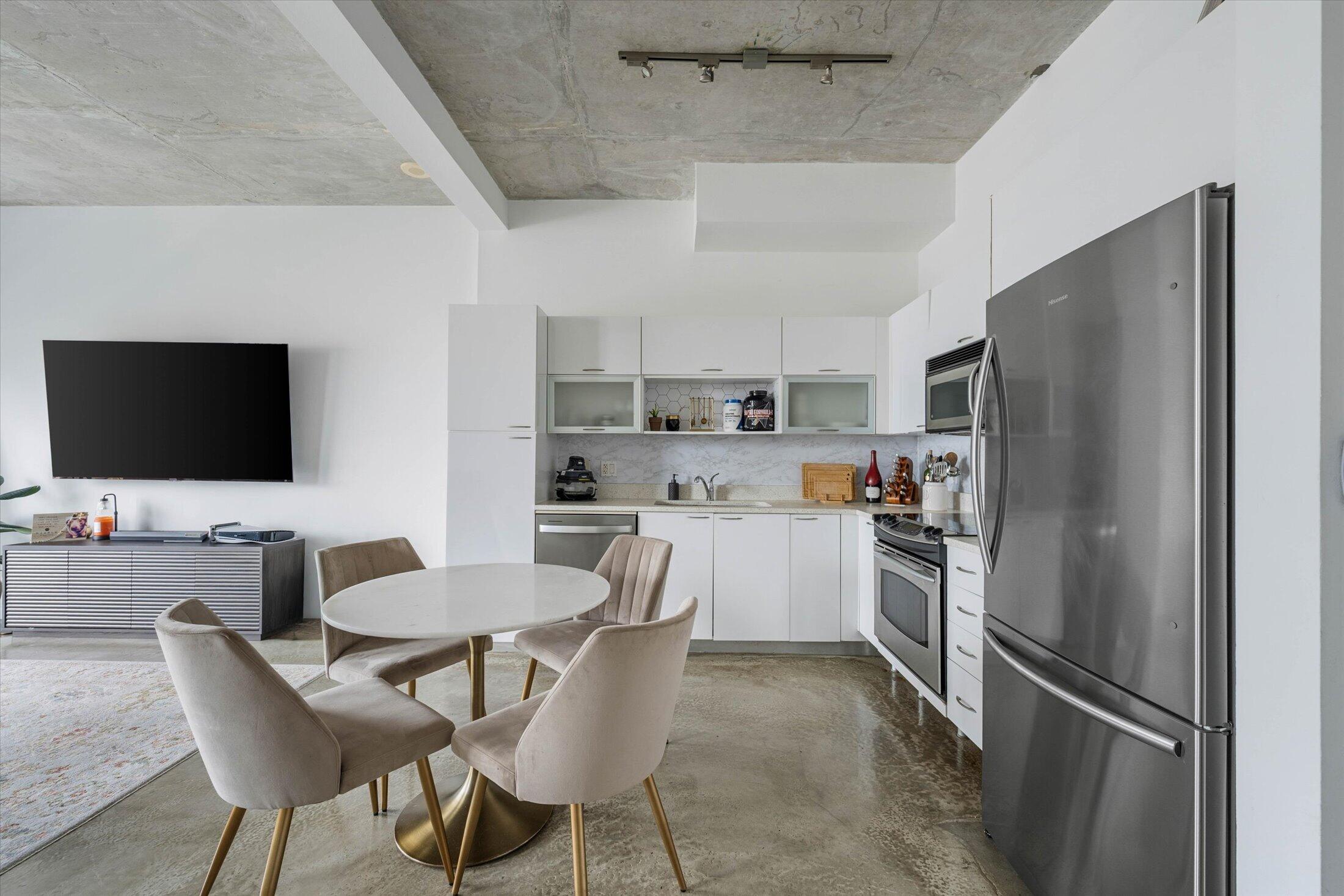 image Loft Downtown I4