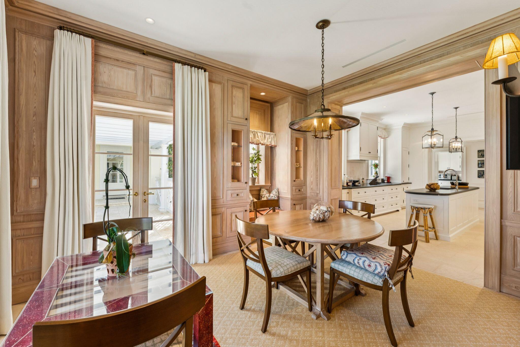 1919 N Ocean Blvd Gulf Stream, FL 33483
