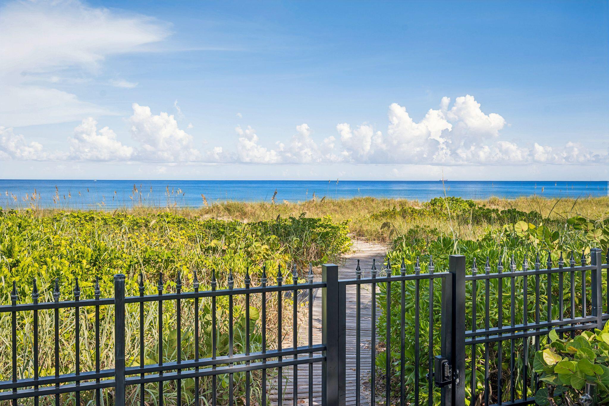 1919 N Ocean Blvd Gulf Stream, FL 33483