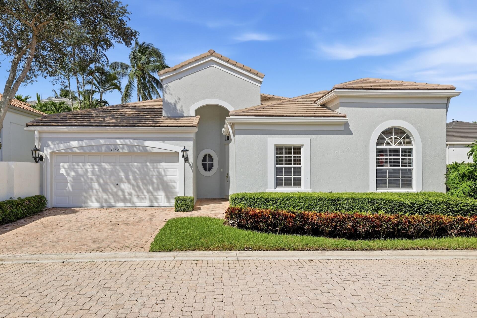 4252 NW 66th Ln Boca Raton, FL 33496