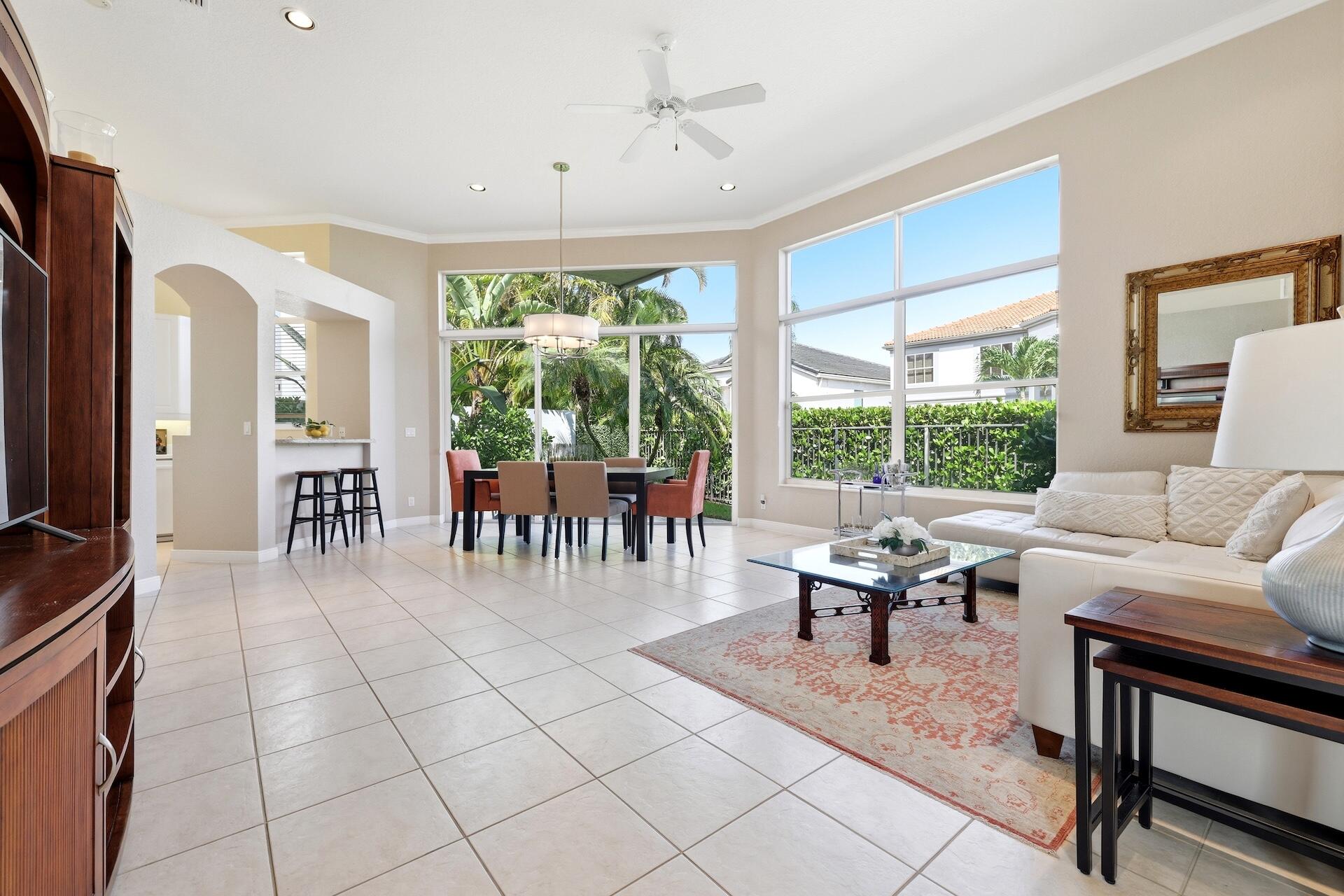 4252 NW 66th Ln Boca Raton, FL 33496