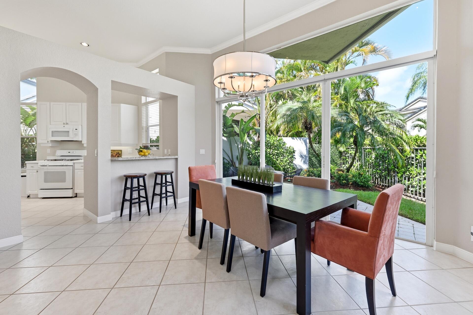 4252 NW 66th Ln Boca Raton, FL 33496