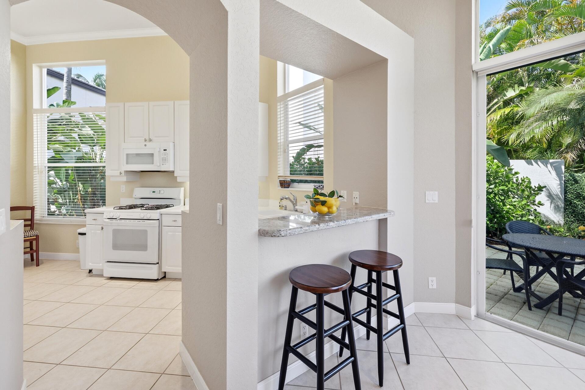 4252 NW 66th Ln Boca Raton, FL 33496