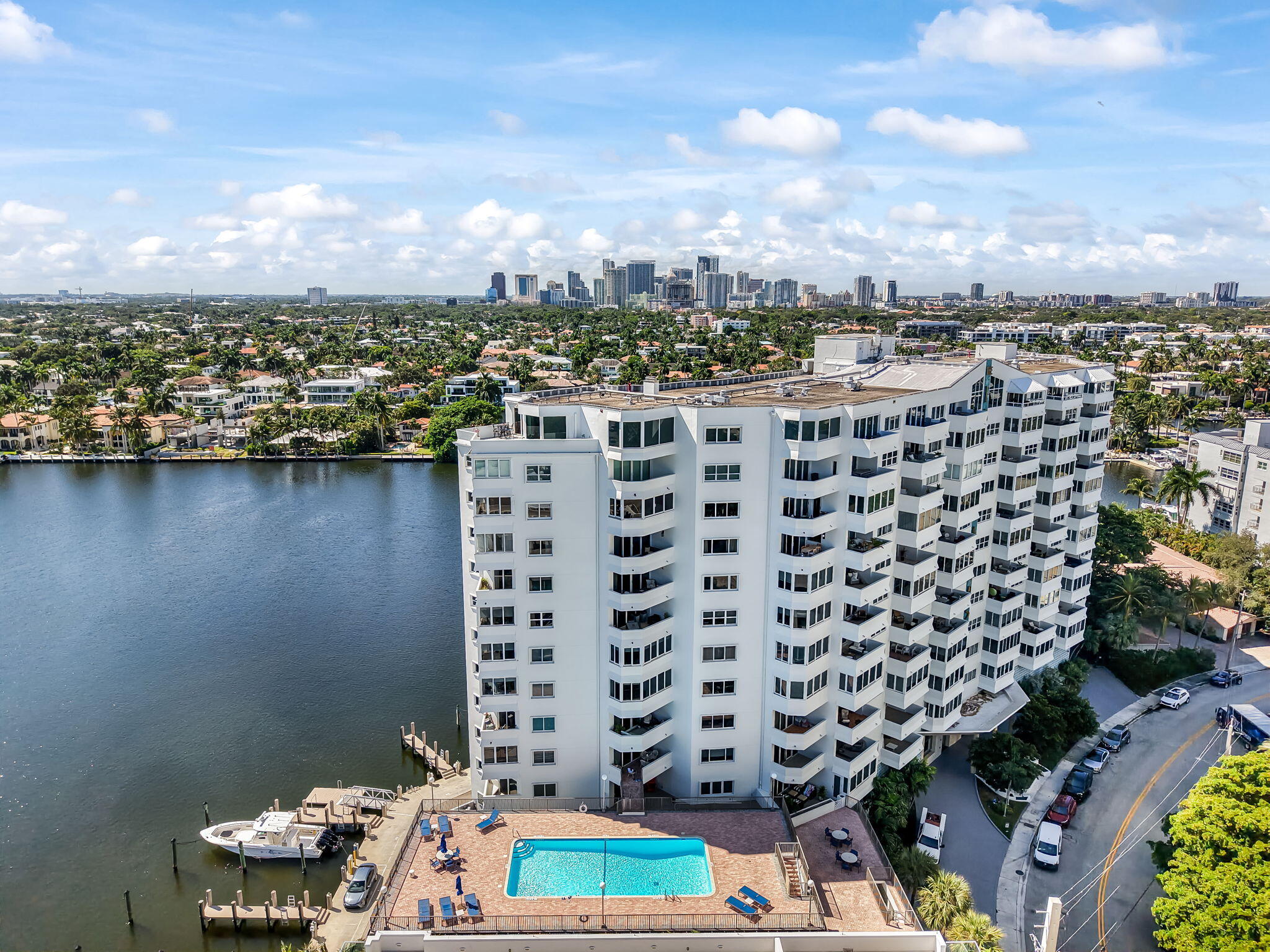 333 Sunset Dr #104