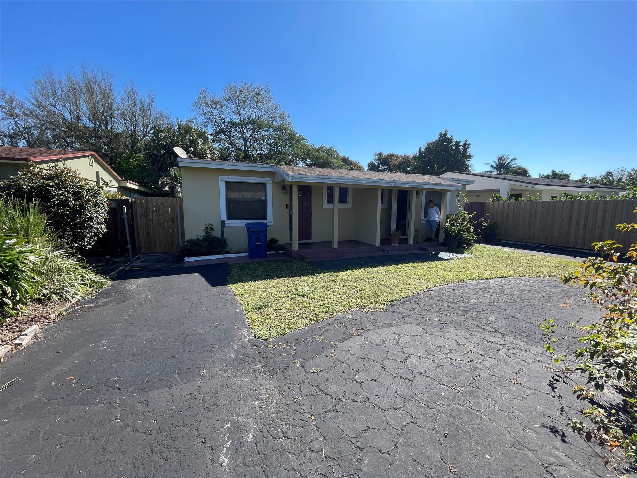 Duplex / Quad Plex / Triplex