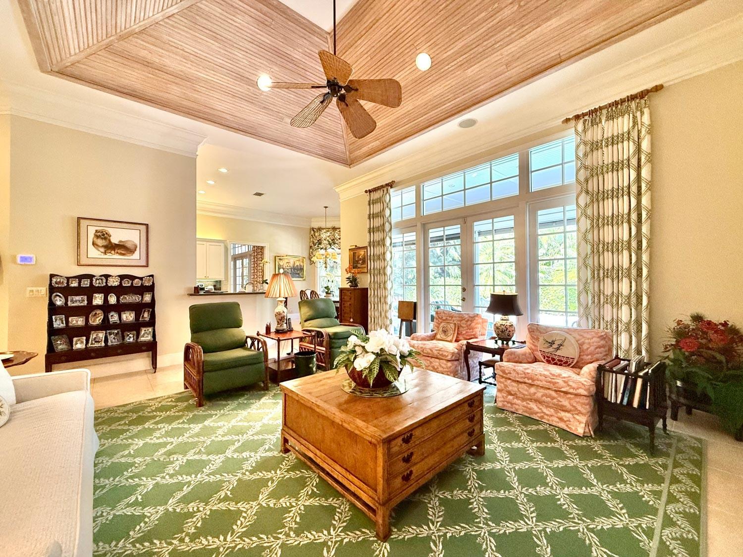 109 Estuary Dr Indian River Shores, FL 32963