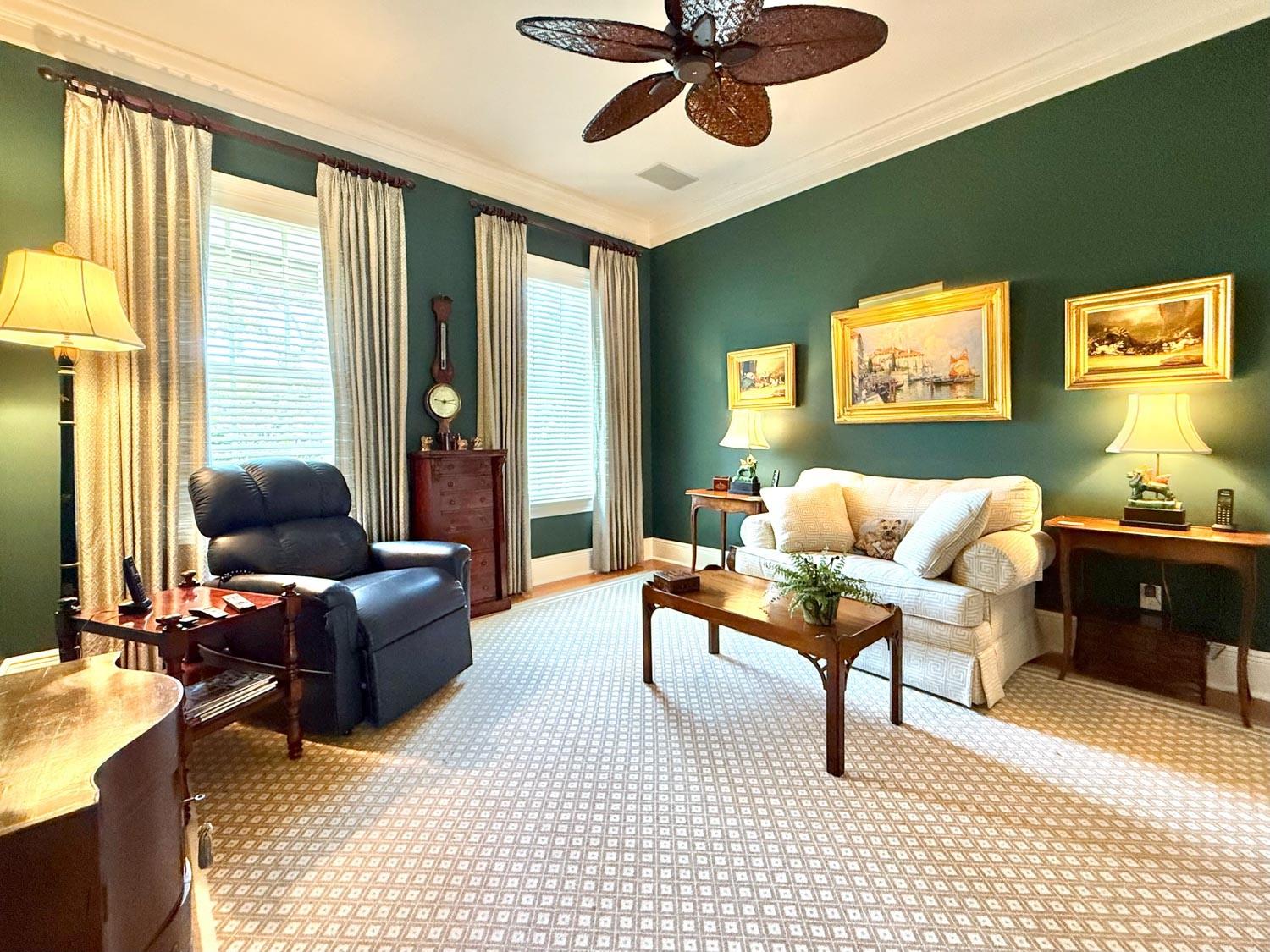 109 Estuary Dr Indian River Shores, FL 32963