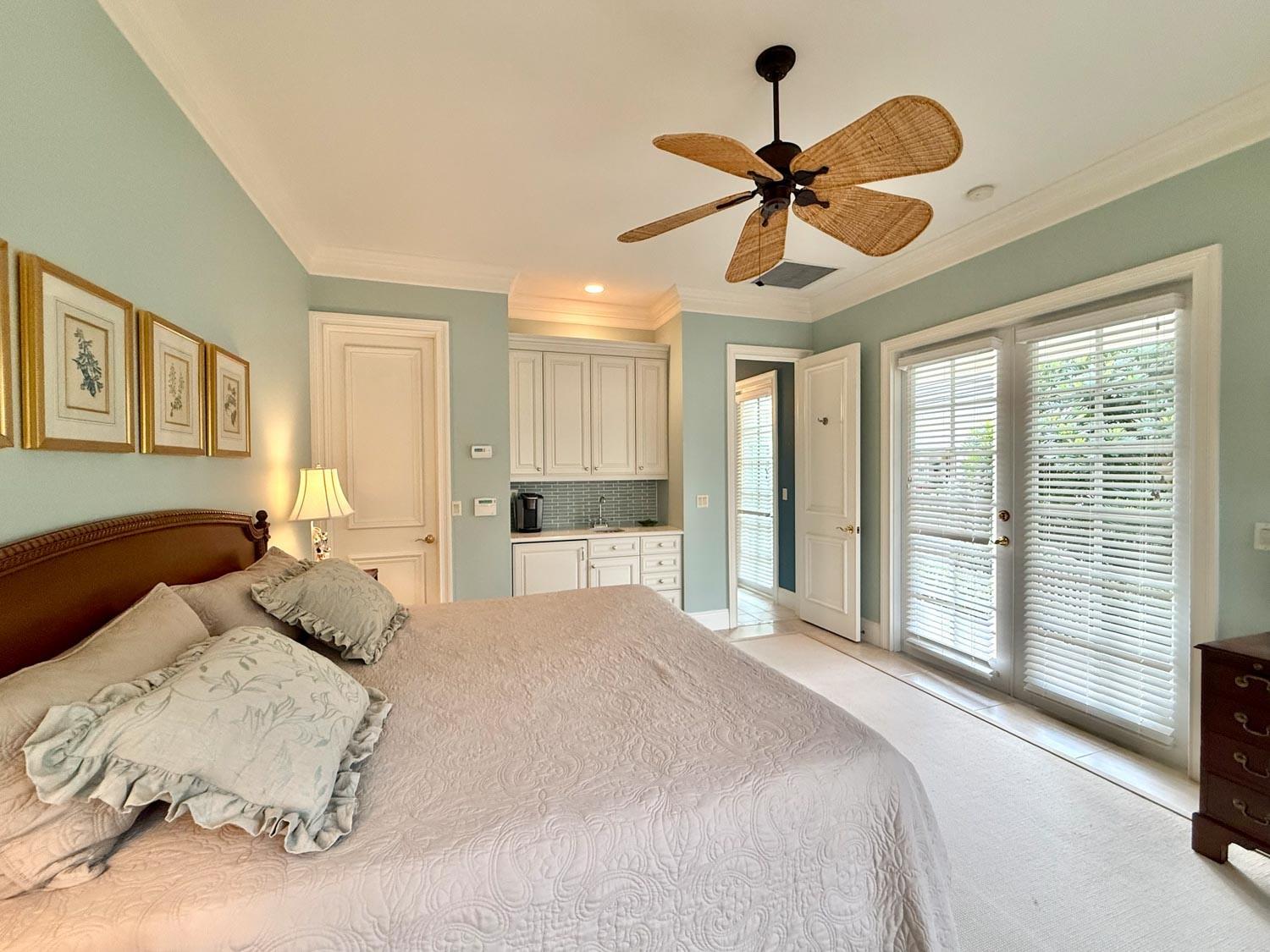 109 Estuary Dr Indian River Shores, FL 32963